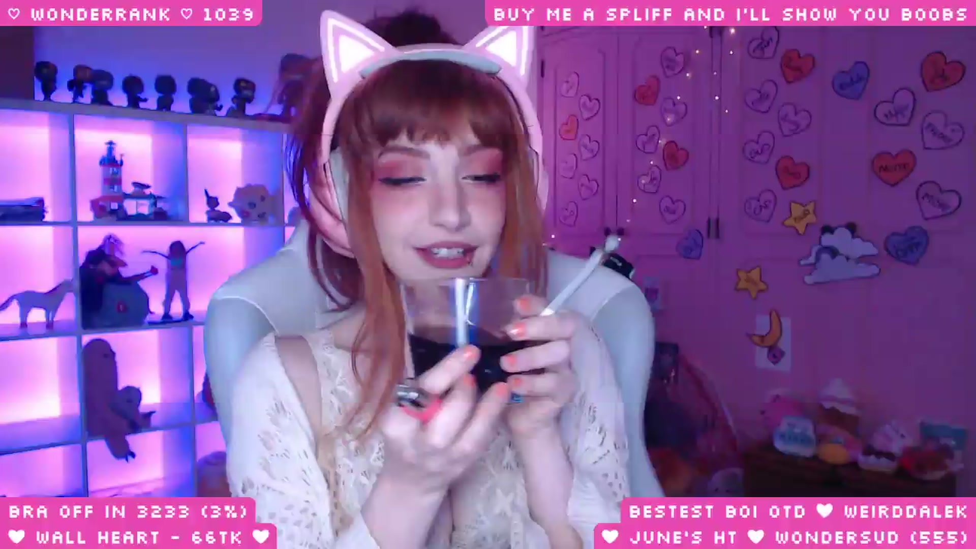 Gallery image thumbnail from WonderAna's myfreecams stream on, 06/06/2026, 02:19 image 15 of 20