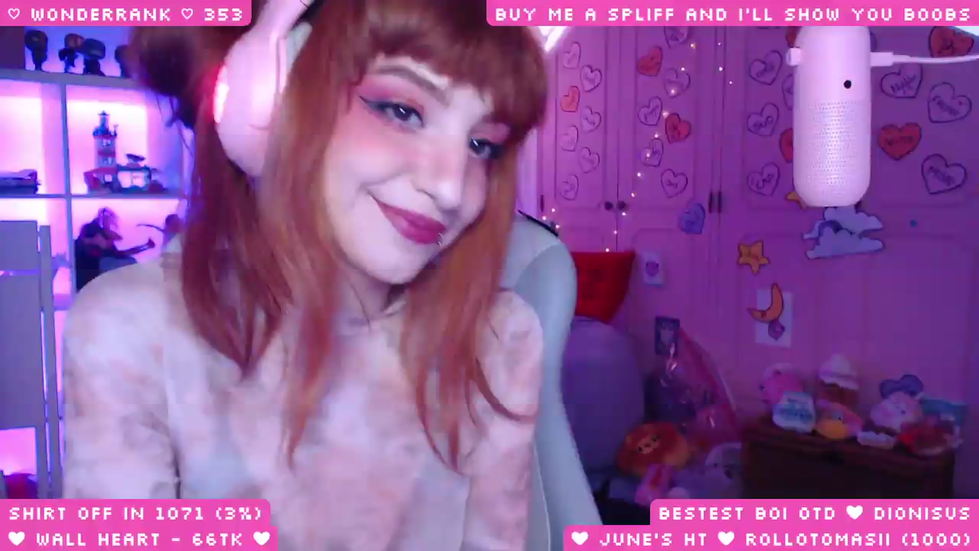 Gallery image thumbnail from WonderAna's myfreecams stream on, 06/07/2026, 03:12 image 14 of 20