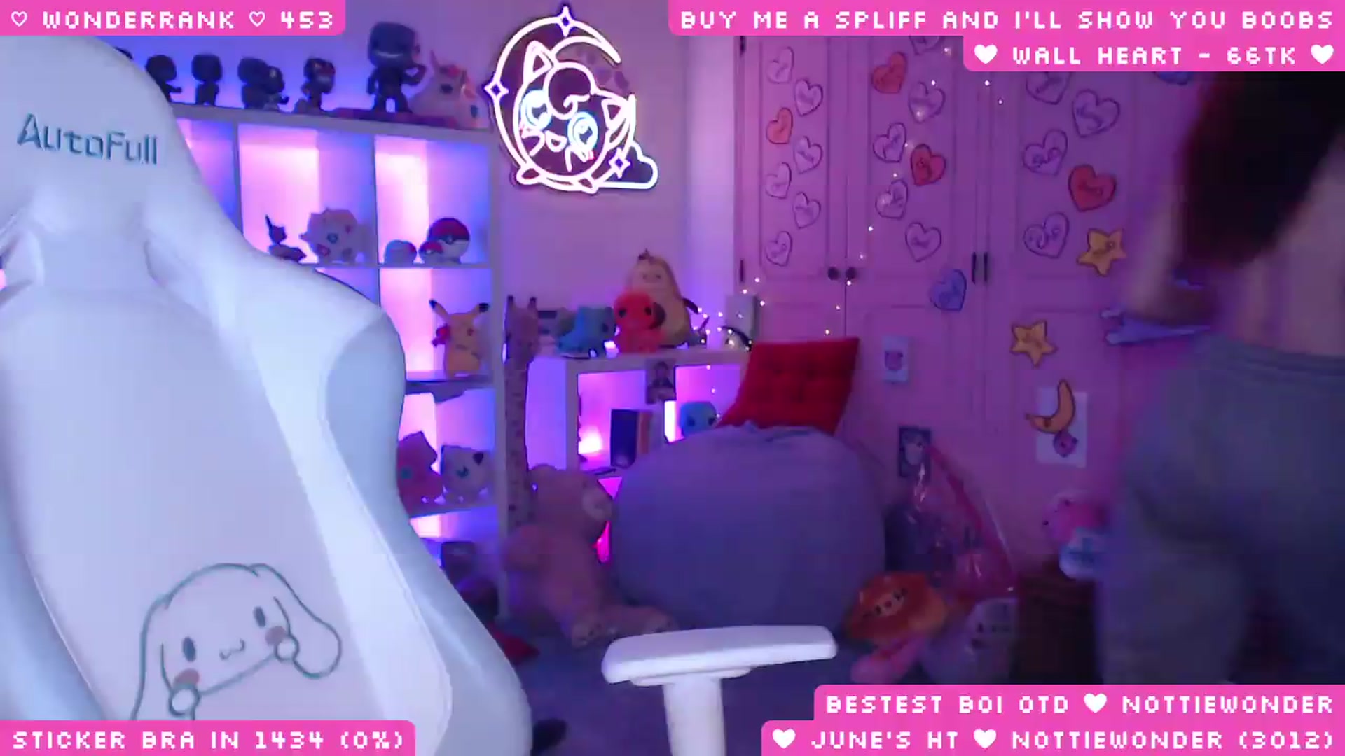 Gallery image thumbnail from WonderAna's myfreecams stream on, 06/11/2026, 02:56 image 16 of 20