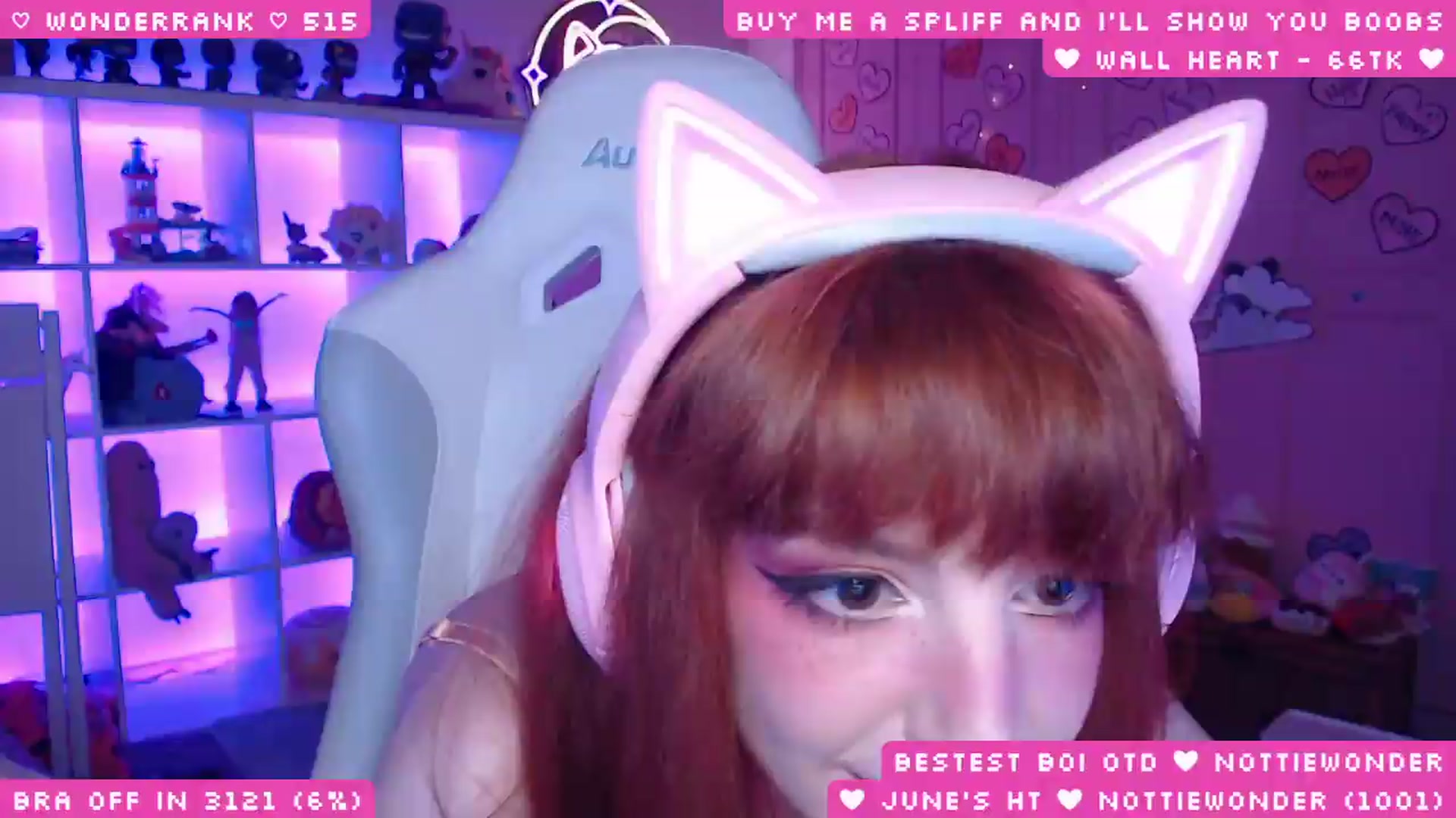 Gallery image thumbnail from WonderAna's myfreecams stream on, 06/11/2026, 02:56 image 7 of 20