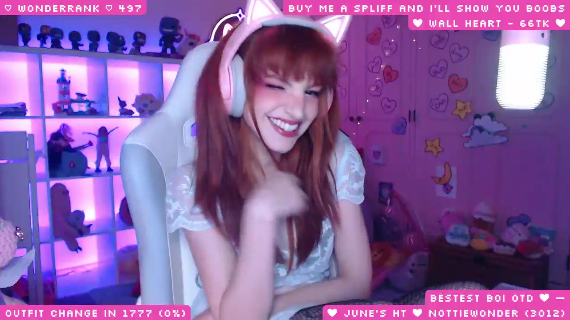 Gallery image thumbnail from WonderAna's myfreecams stream on, 06/12/2026, 24:00 image 18 of 20