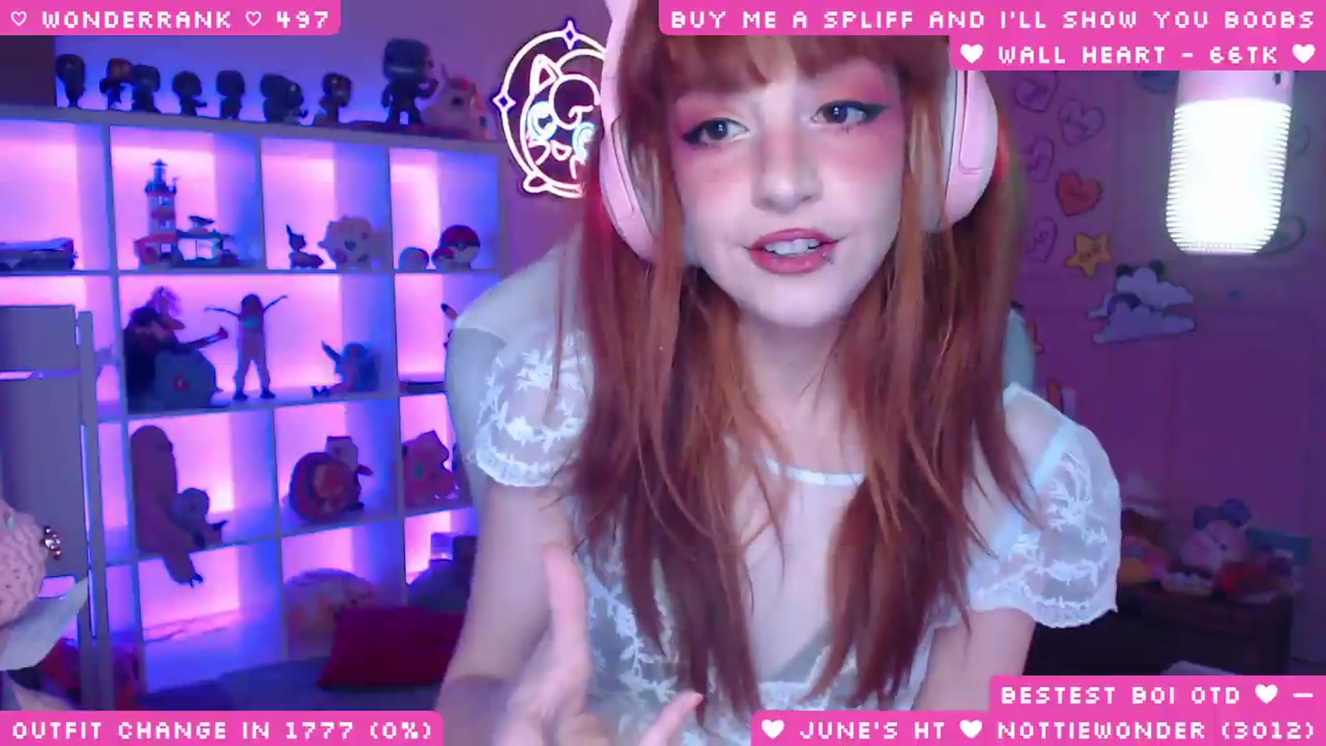 Gallery image thumbnail from WonderAna's myfreecams stream on, 06/12/2026, 24:00 image 6 of 20