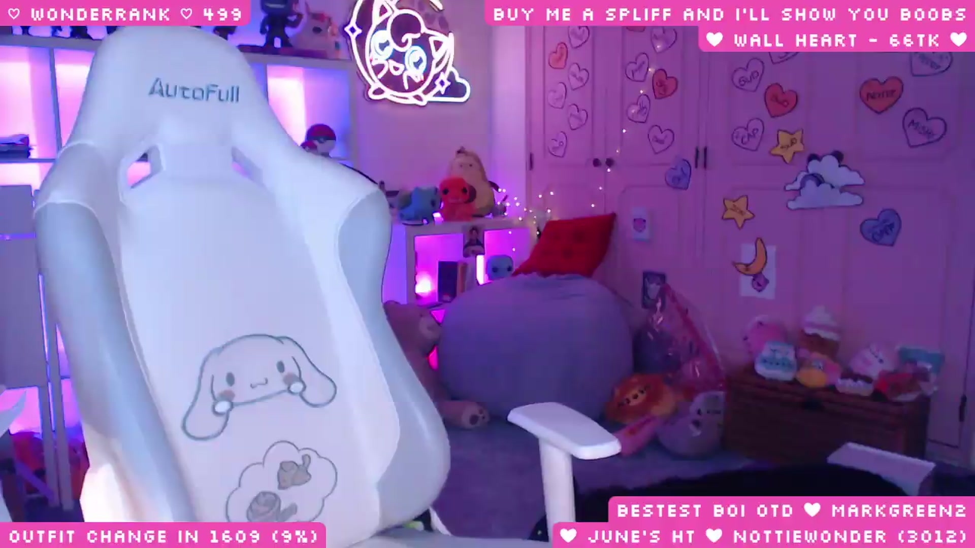 Gallery image thumbnail from WonderAna's myfreecams stream on, 06/12/2026, 03:33 image 18 of 20