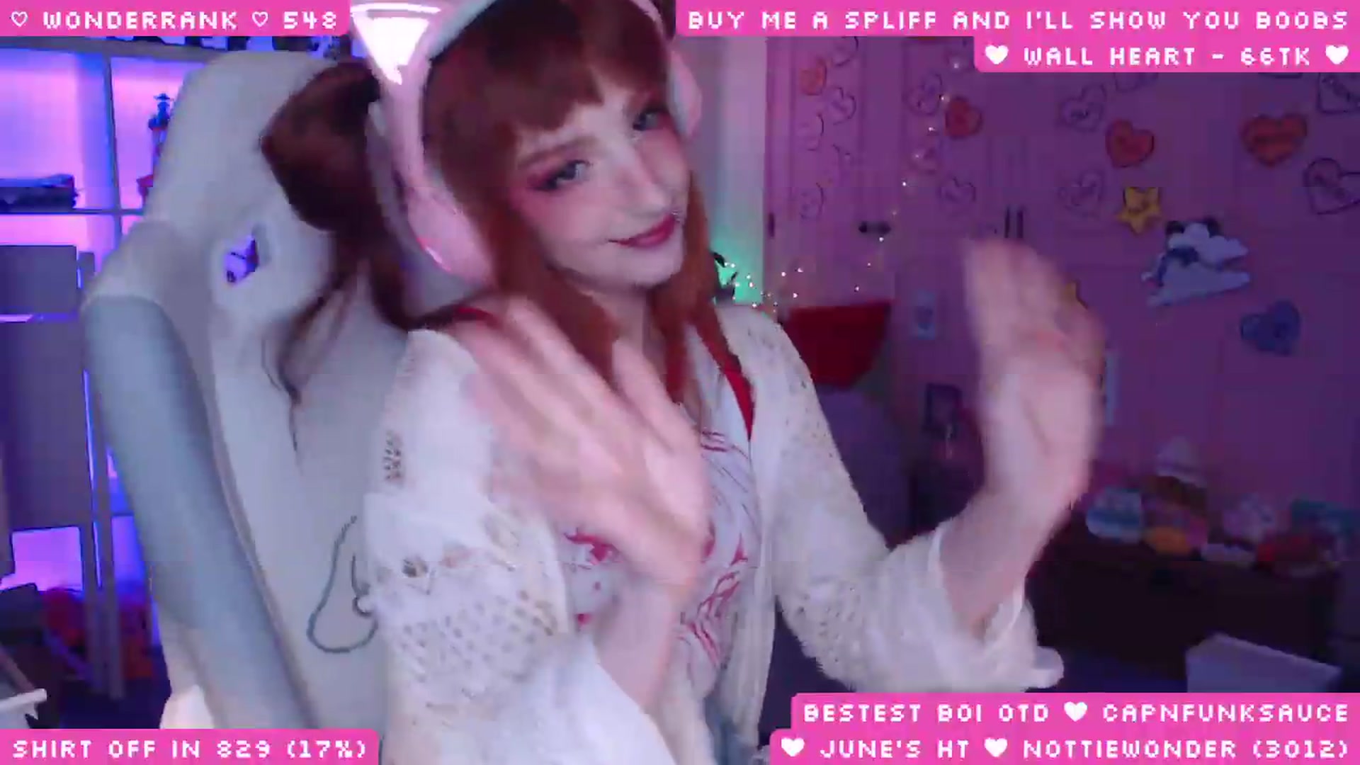 Gallery image thumbnail from WonderAna's myfreecams stream on, 06/13/2026, 03:10 image 2 of 20