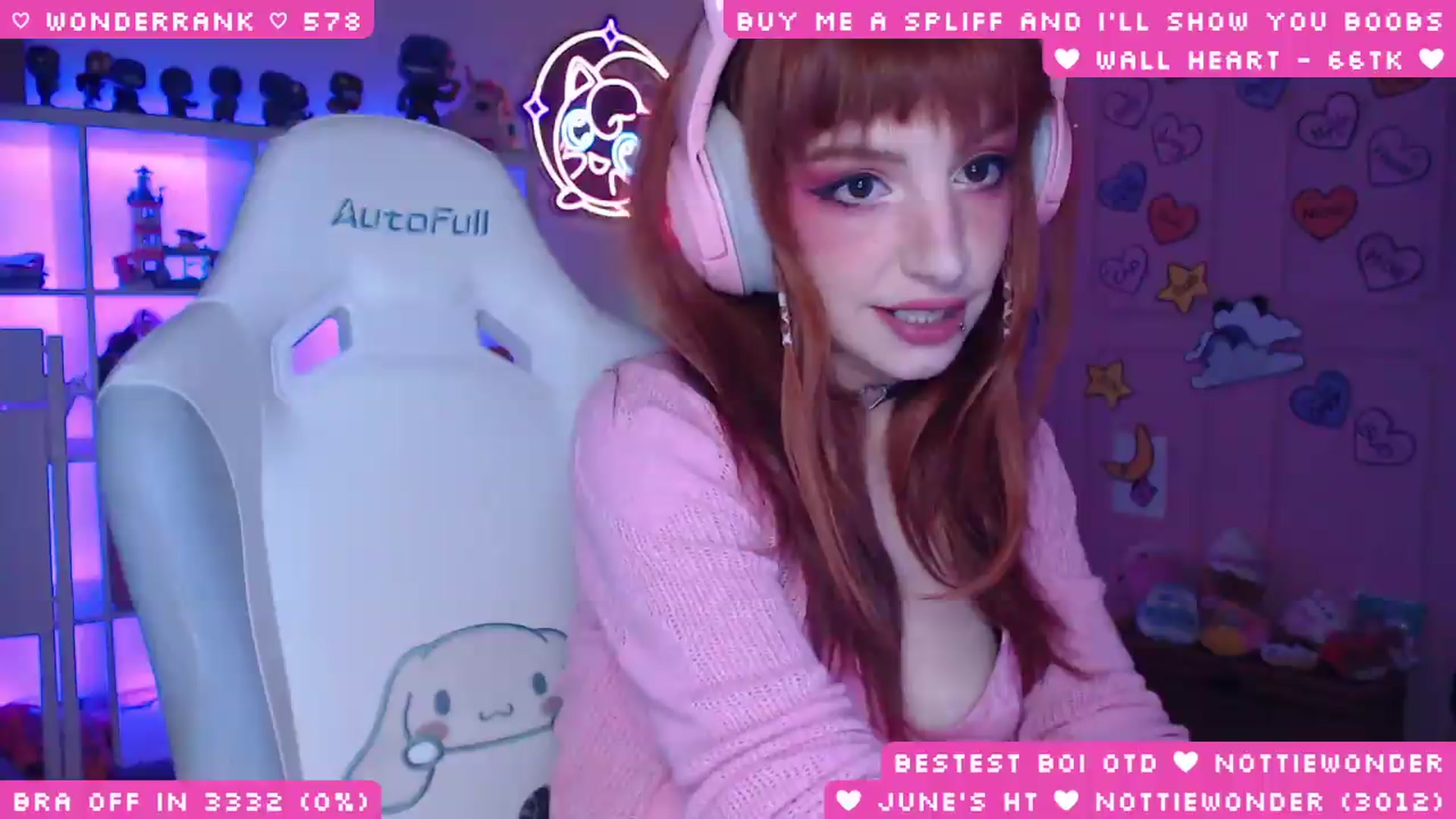 Gallery image thumbnail from WonderAna's myfreecams stream on, 06/14/2026, 24:25 image 5 of 20