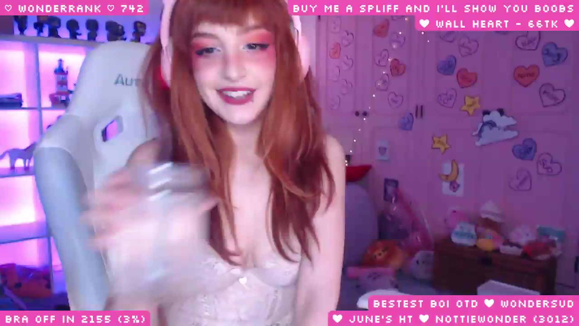 Gallery image thumbnail from WonderAna's myfreecams stream on, 06/19/2026, 03:29 image 2 of 20
