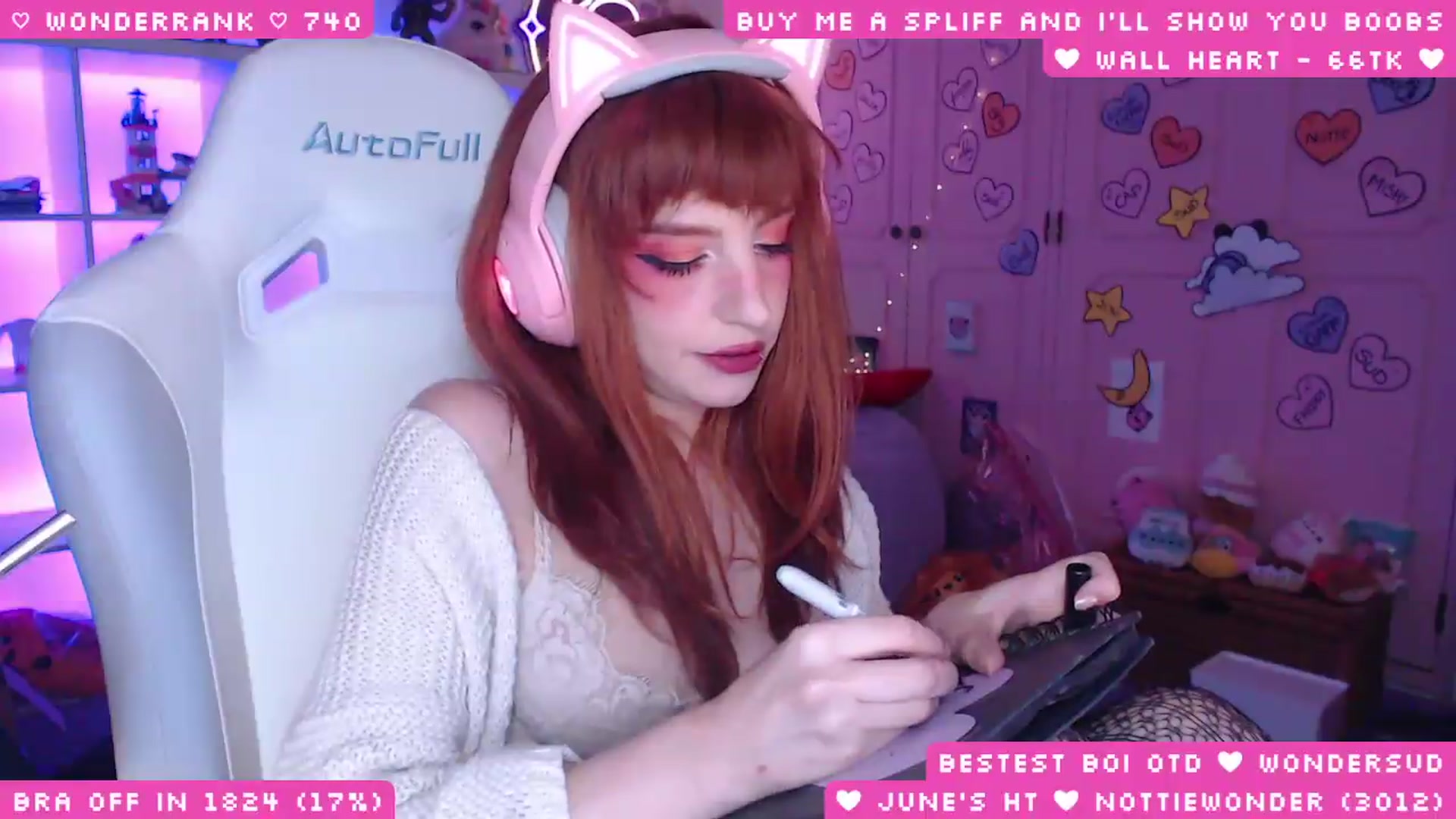 Gallery image thumbnail from WonderAna's myfreecams stream on, 06/19/2026, 03:29 image 13 of 20