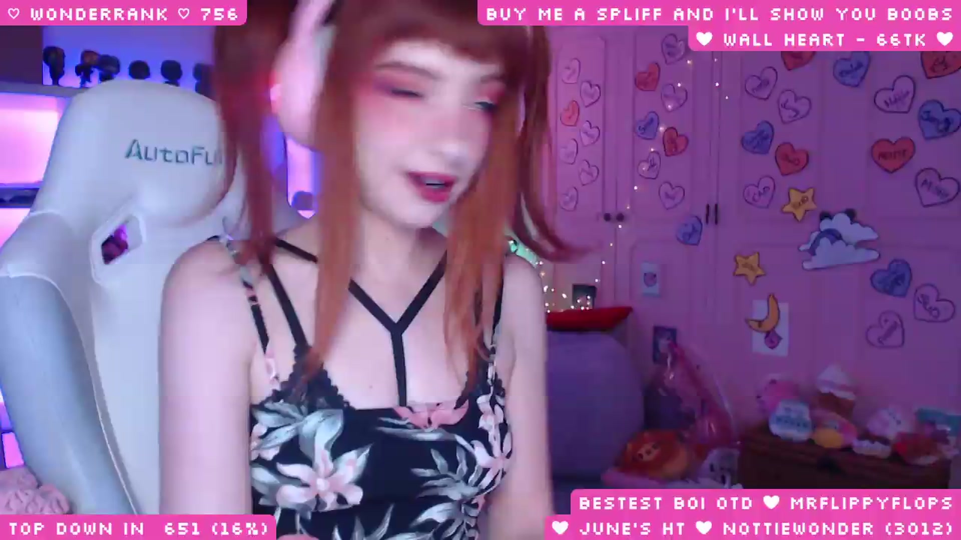 Gallery image thumbnail from WonderAna's myfreecams stream on, 06/21/2026, 24:01 image 6 of 20