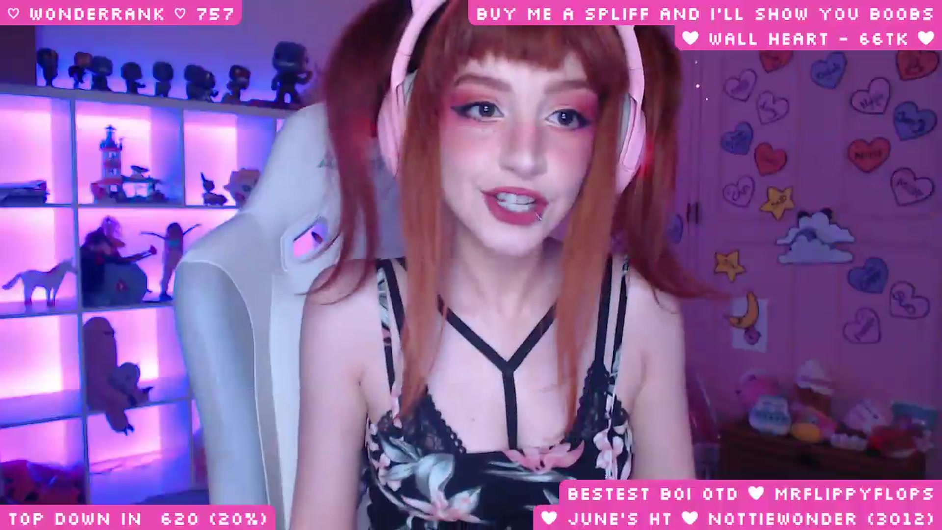 Gallery image thumbnail from WonderAna's myfreecams stream on, 06/21/2026, 24:01 image 11 of 20