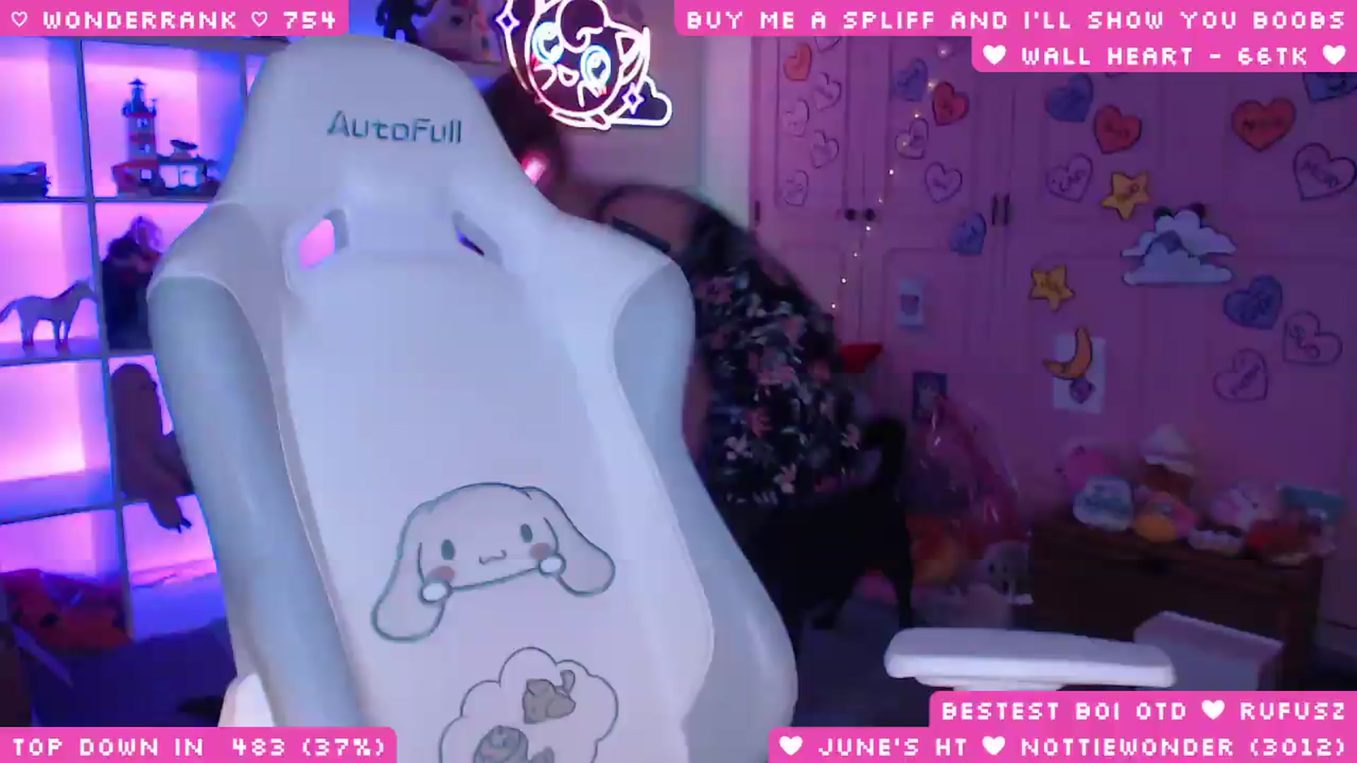 Gallery image thumbnail from WonderAna's myfreecams stream on, 06/21/2026, 02:58 image 1 of 20