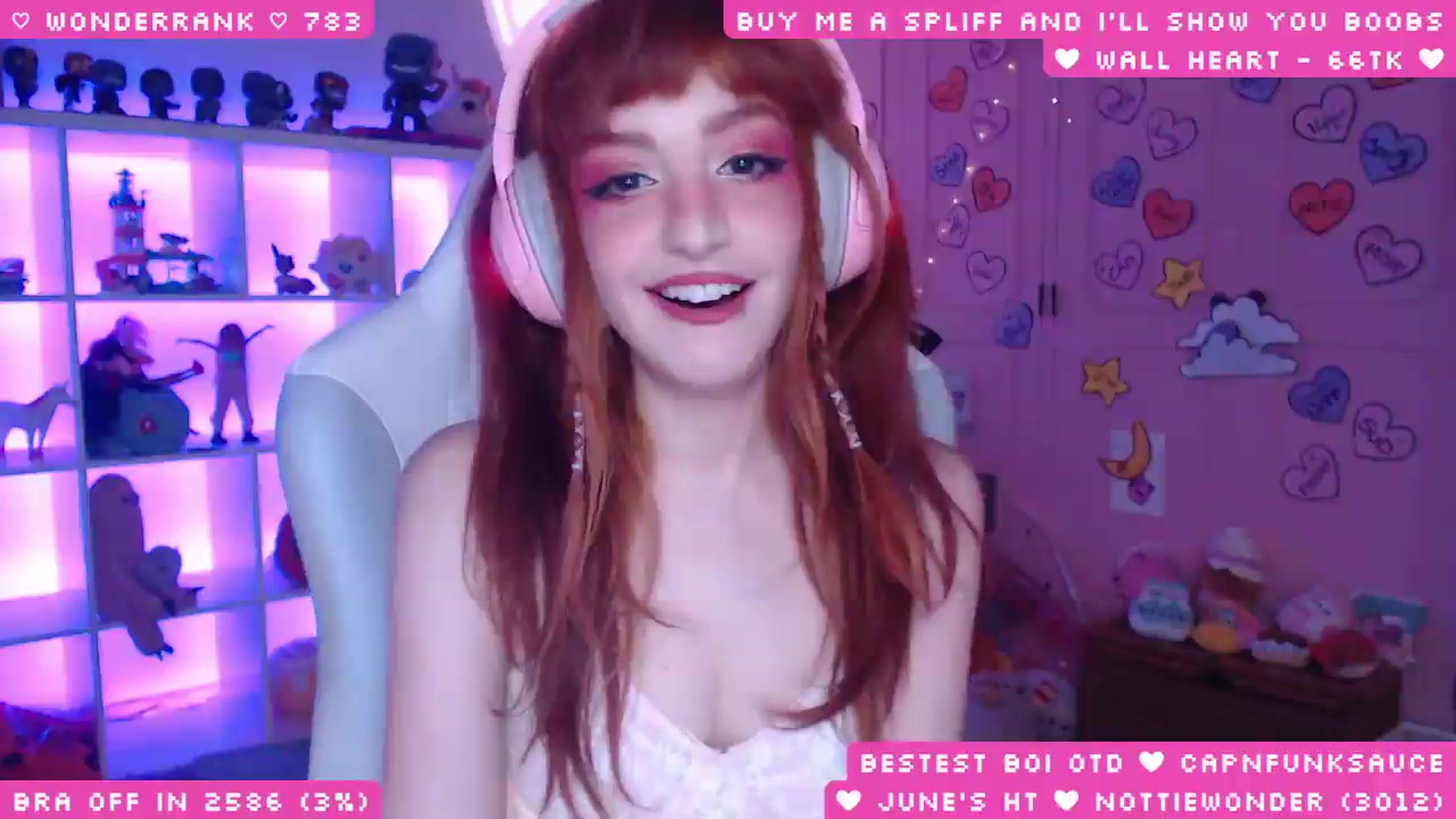 Gallery image thumbnail from WonderAna's myfreecams stream on, 06/21/2026, 22:41 image 19 of 20