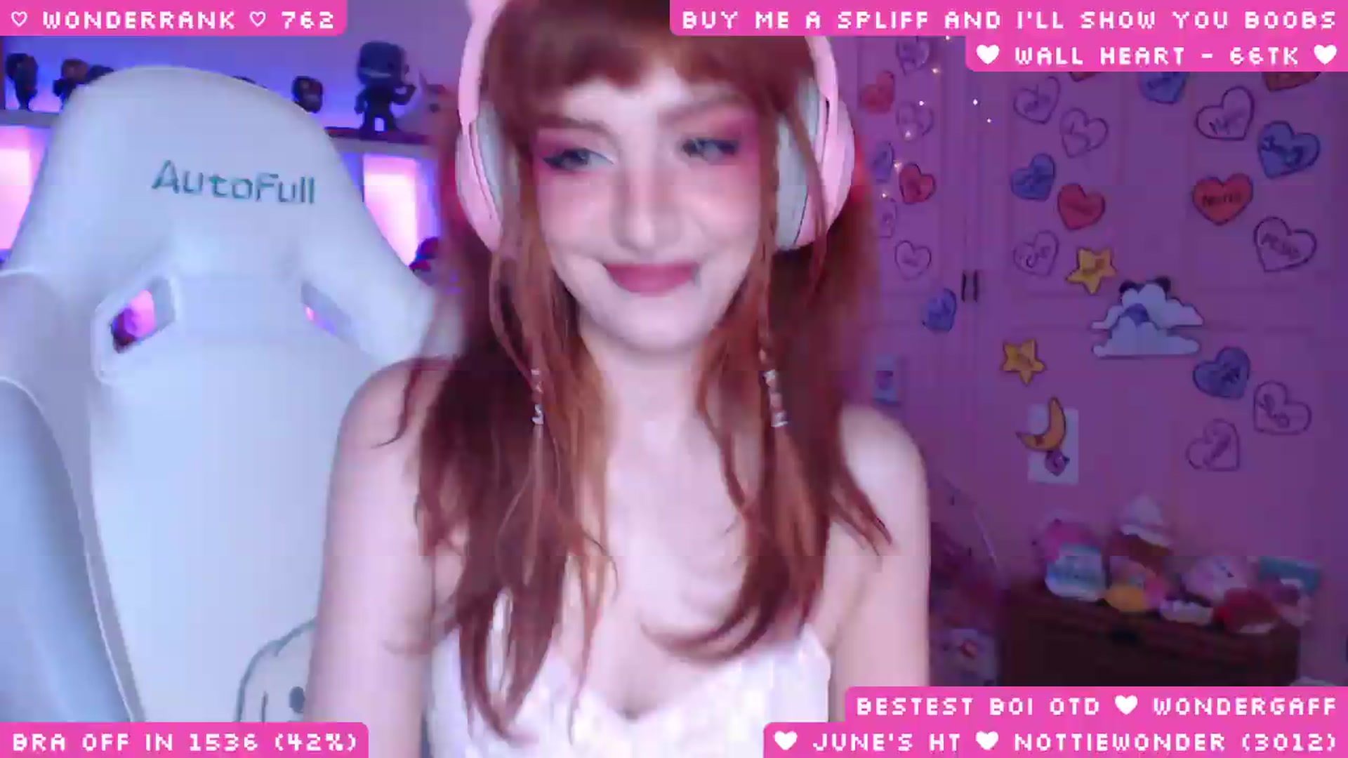 Gallery image thumbnail from WonderAna's myfreecams stream on, 06/21/2026, 23:23 image 11 of 20