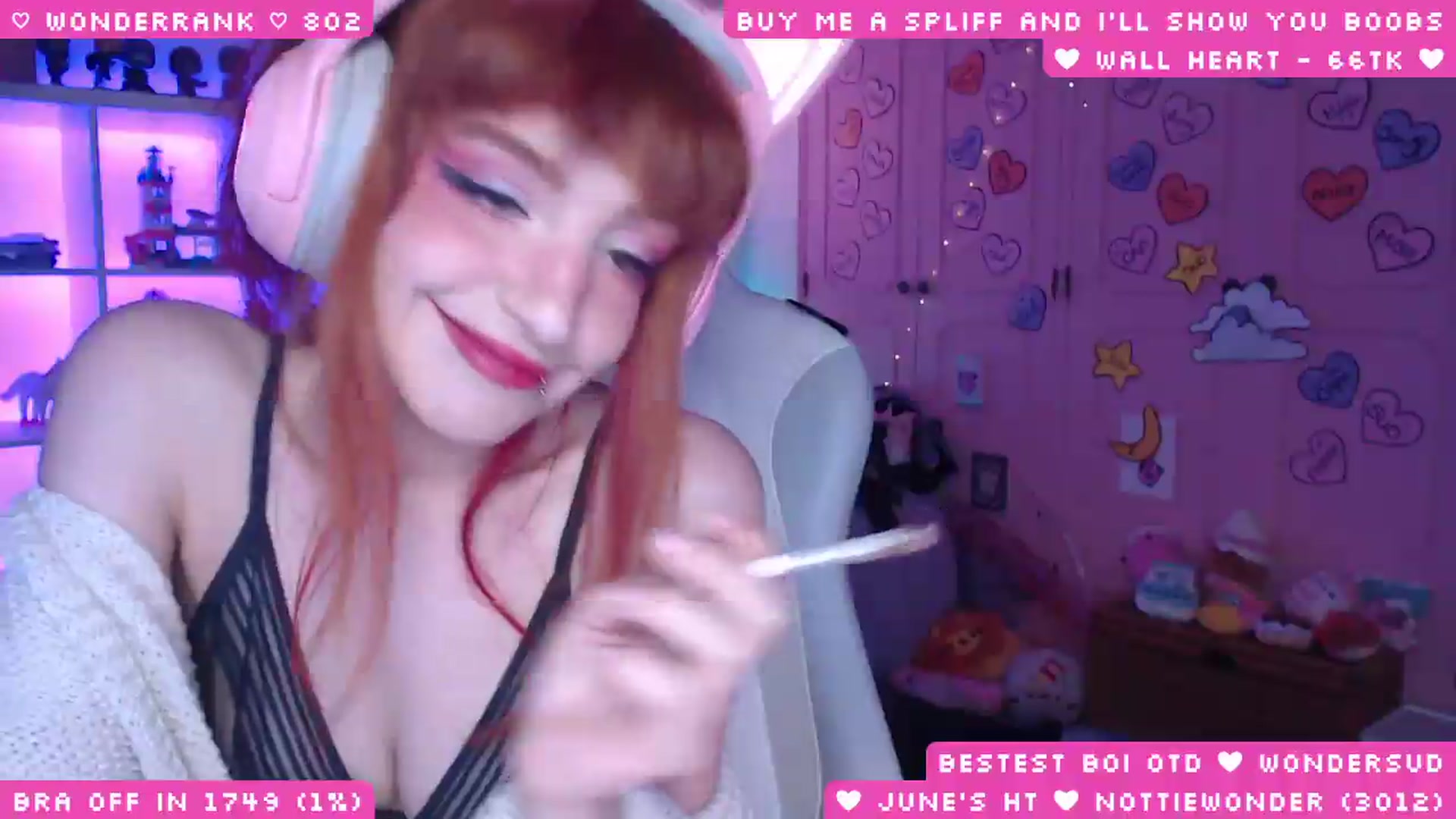 Gallery image thumbnail from WonderAna's myfreecams stream on, 06/25/2026, 03:19 image 3 of 20