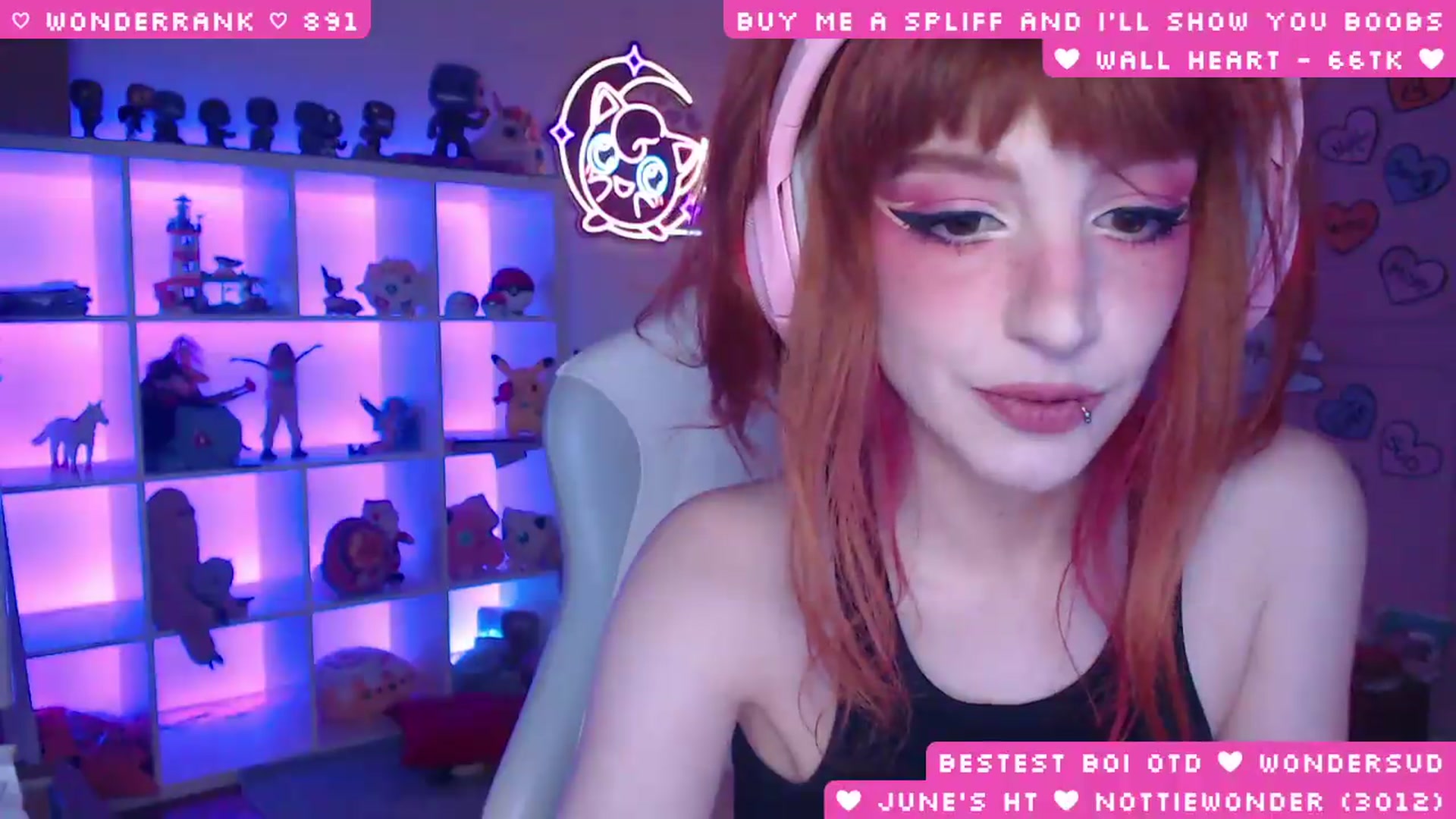 Gallery image thumbnail from WonderAna's myfreecams stream on, 06/30/2026, 24:01 image 16 of 20