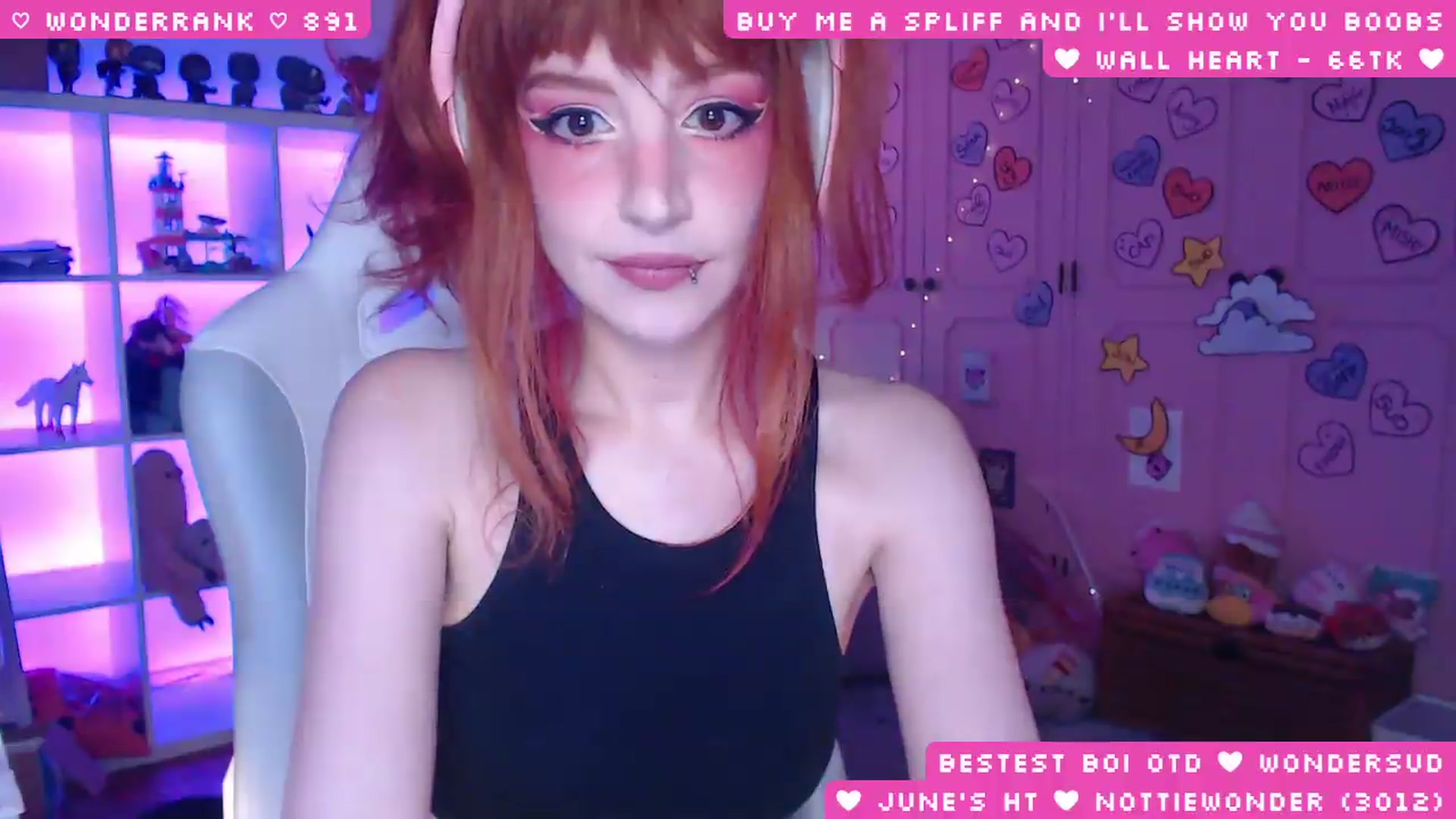 Gallery image thumbnail from WonderAna's myfreecams stream on, 06/30/2026, 24:01 image 12 of 20