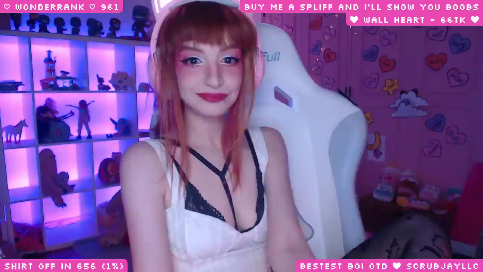 Gallery image thumbnail from WonderAna's myfreecams stream on, 07/10/2026, 24:01 image 2 of 20