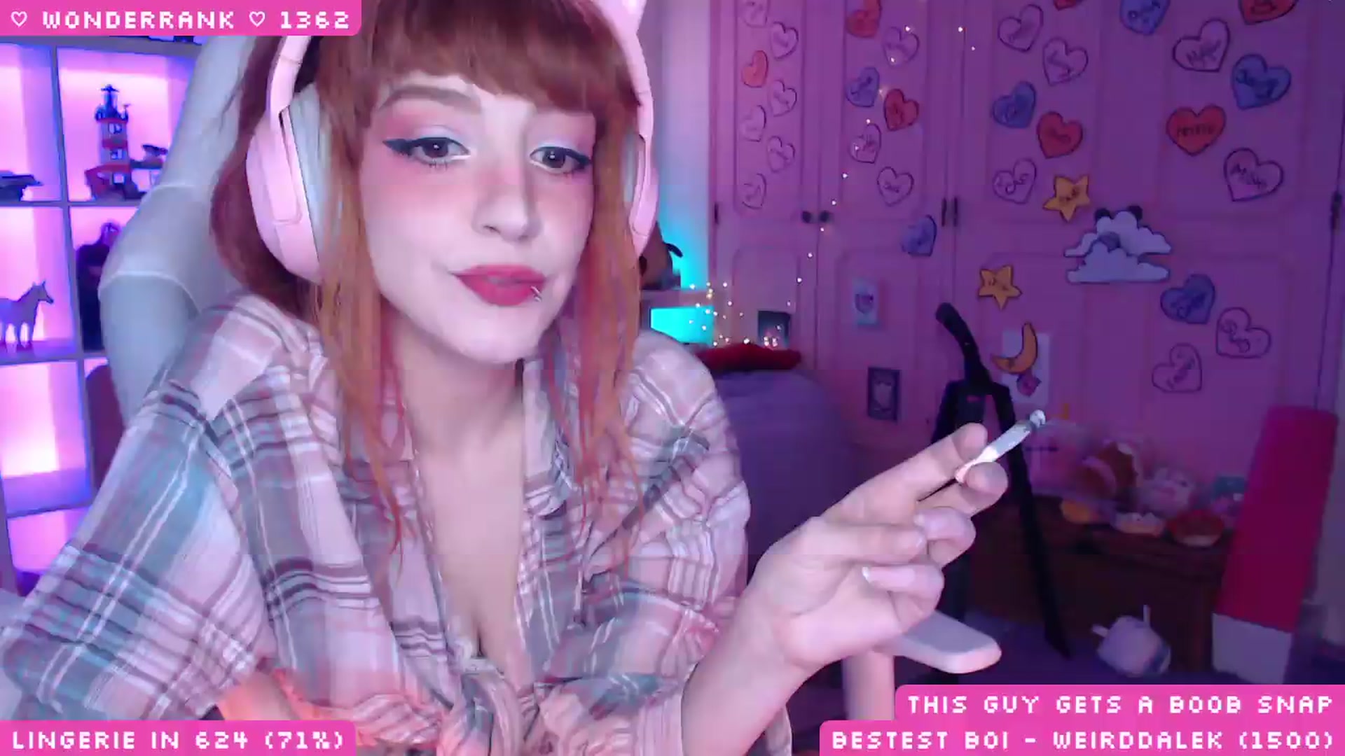 Gallery image thumbnail from WonderAna's myfreecams stream on, 07/17/2026, 24:02 image 19 of 20