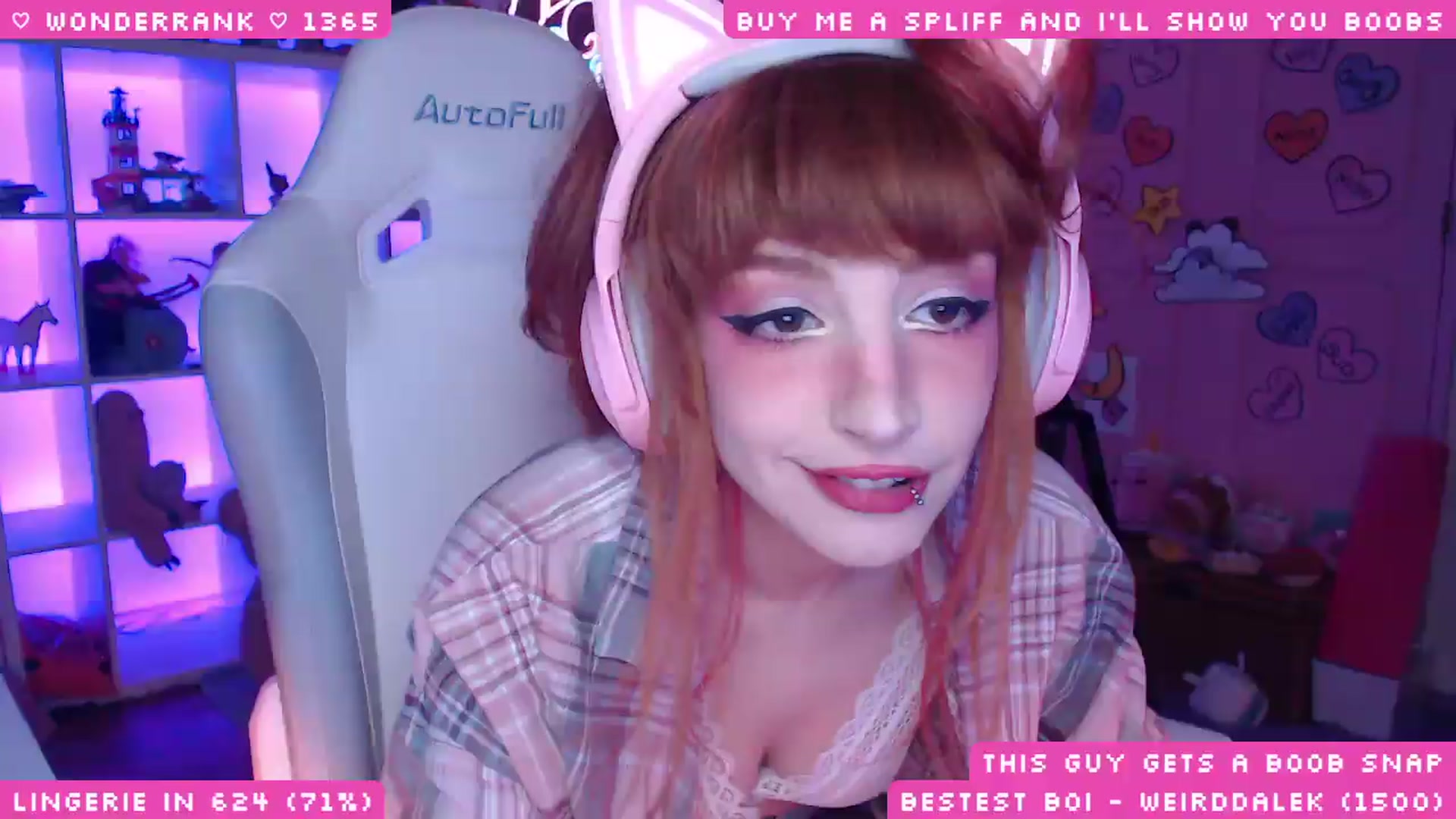 Gallery image thumbnail from WonderAna's myfreecams stream on, 07/17/2026, 03:16 image 5 of 20