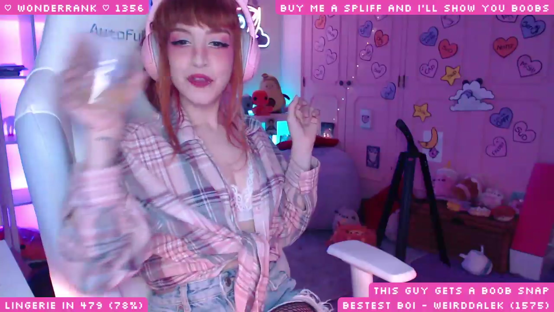 Gallery image thumbnail from WonderAna's myfreecams stream on, 07/17/2026, 03:16 image 15 of 20