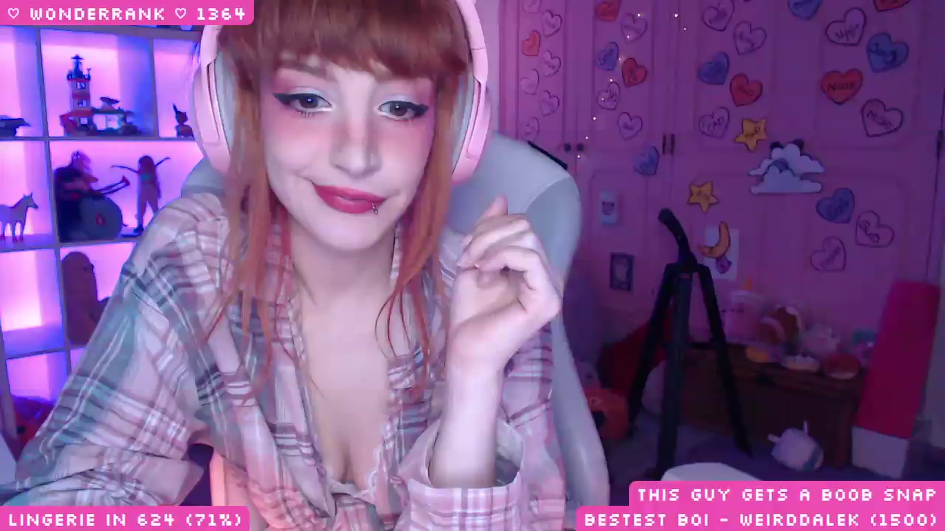 Gallery image thumbnail from WonderAna's myfreecams stream on, 07/17/2026, 03:16 image 1 of 20