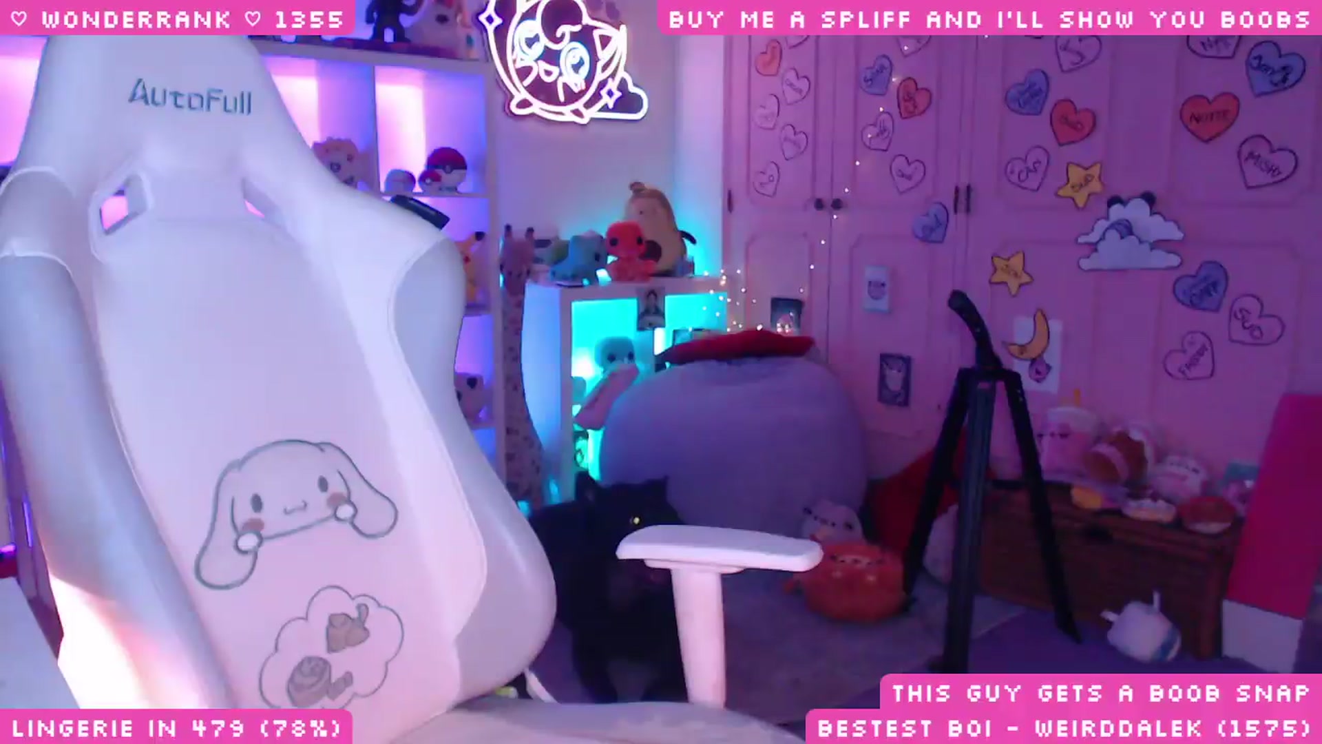 Gallery image thumbnail from WonderAna's myfreecams stream on, 07/17/2026, 03:16 image 12 of 20