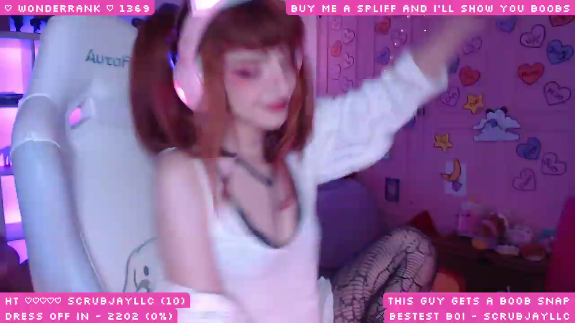 Gallery image thumbnail from WonderAna's myfreecams stream on, 07/18/2026, 02:33 image 4 of 20