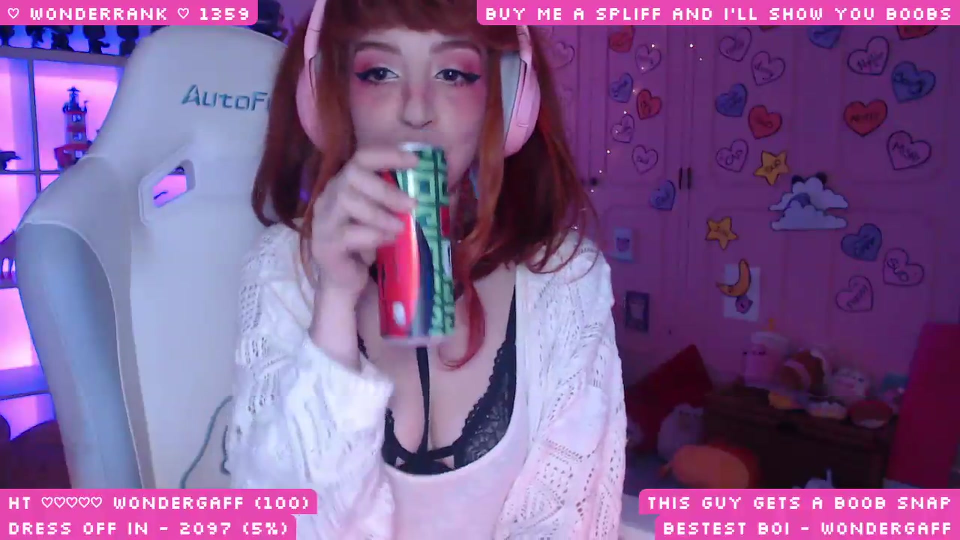Gallery image thumbnail from WonderAna's myfreecams stream on, 07/18/2026, 02:33 image 15 of 20