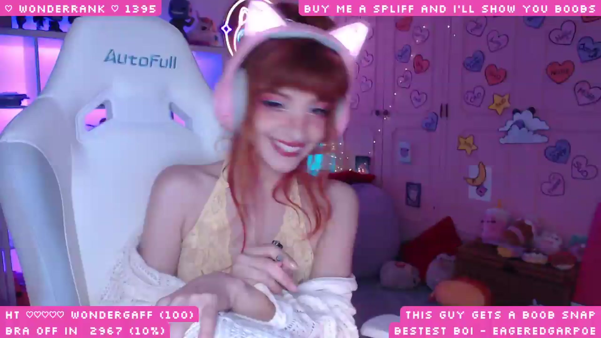 Gallery image thumbnail from WonderAna's myfreecams stream on, 07/19/2026, 03:28 image 18 of 20