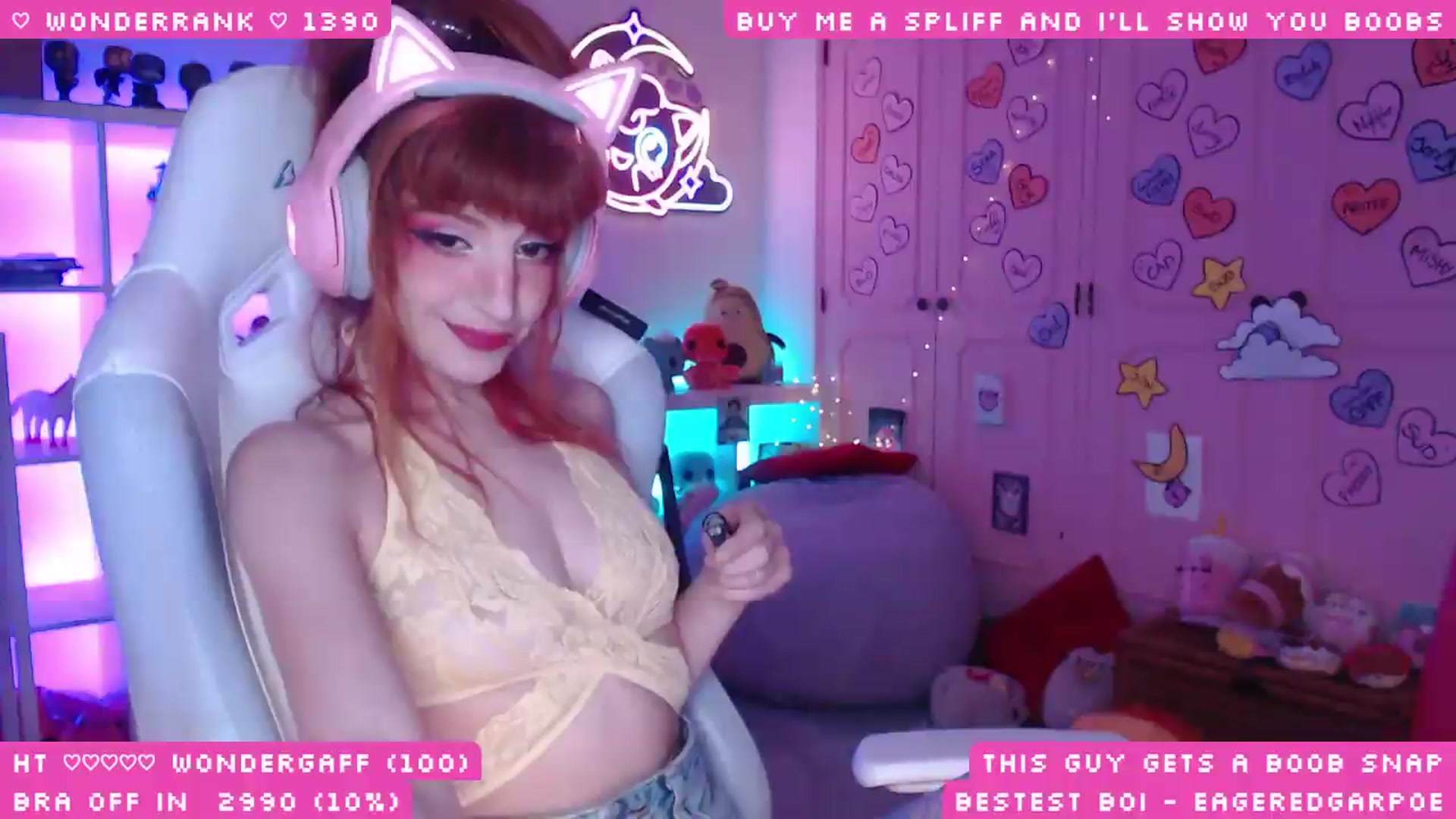 Gallery image thumbnail from WonderAna's myfreecams stream on, 07/19/2026, 03:28 image 10 of 20