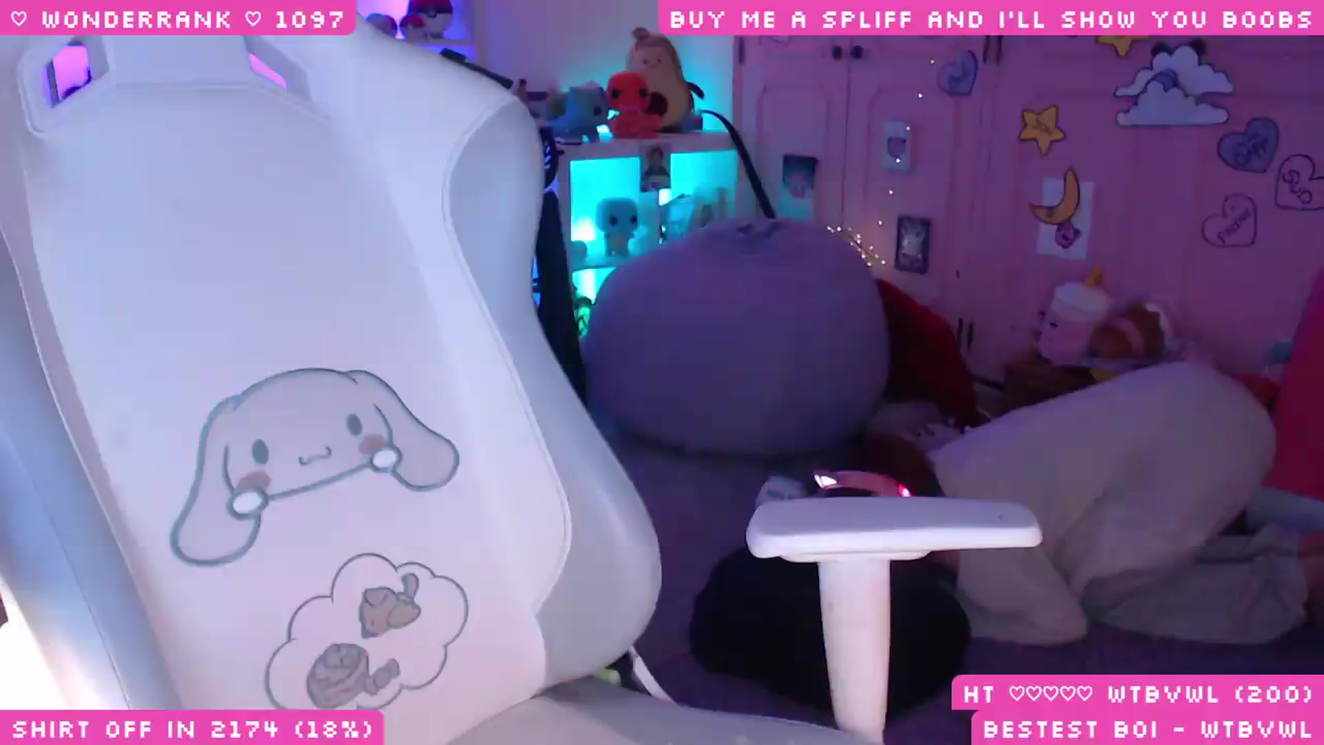 Gallery image thumbnail from WonderAna's myfreecams stream on, 07/28/2026, 02:46 image 15 of 20
