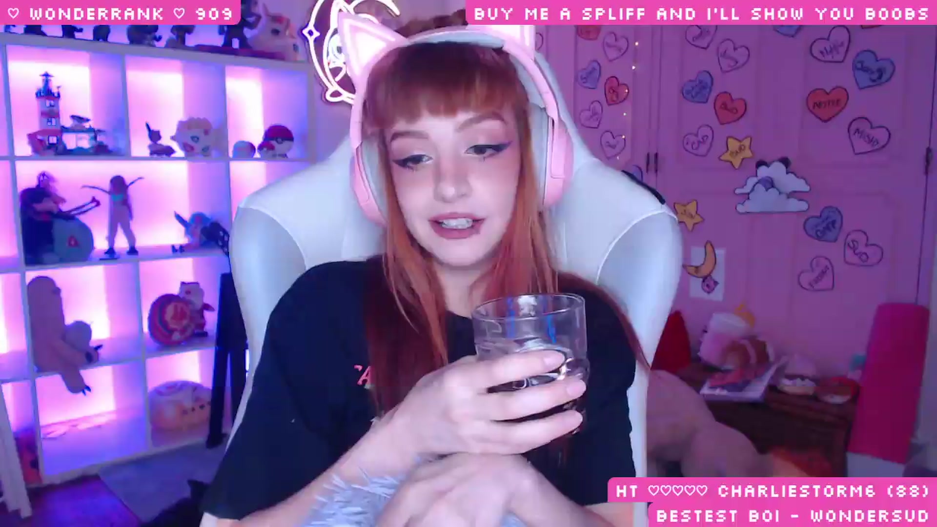 Gallery image thumbnail from WonderAna's myfreecams stream on, 08/02/2026, 03:12 image 5 of 20