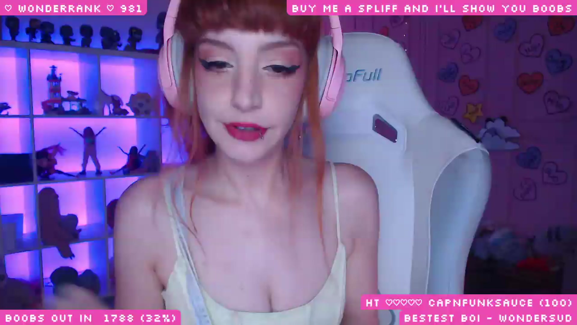 Gallery image thumbnail from WonderAna's myfreecams stream on, 08/18/2026, 03:28 image 19 of 20