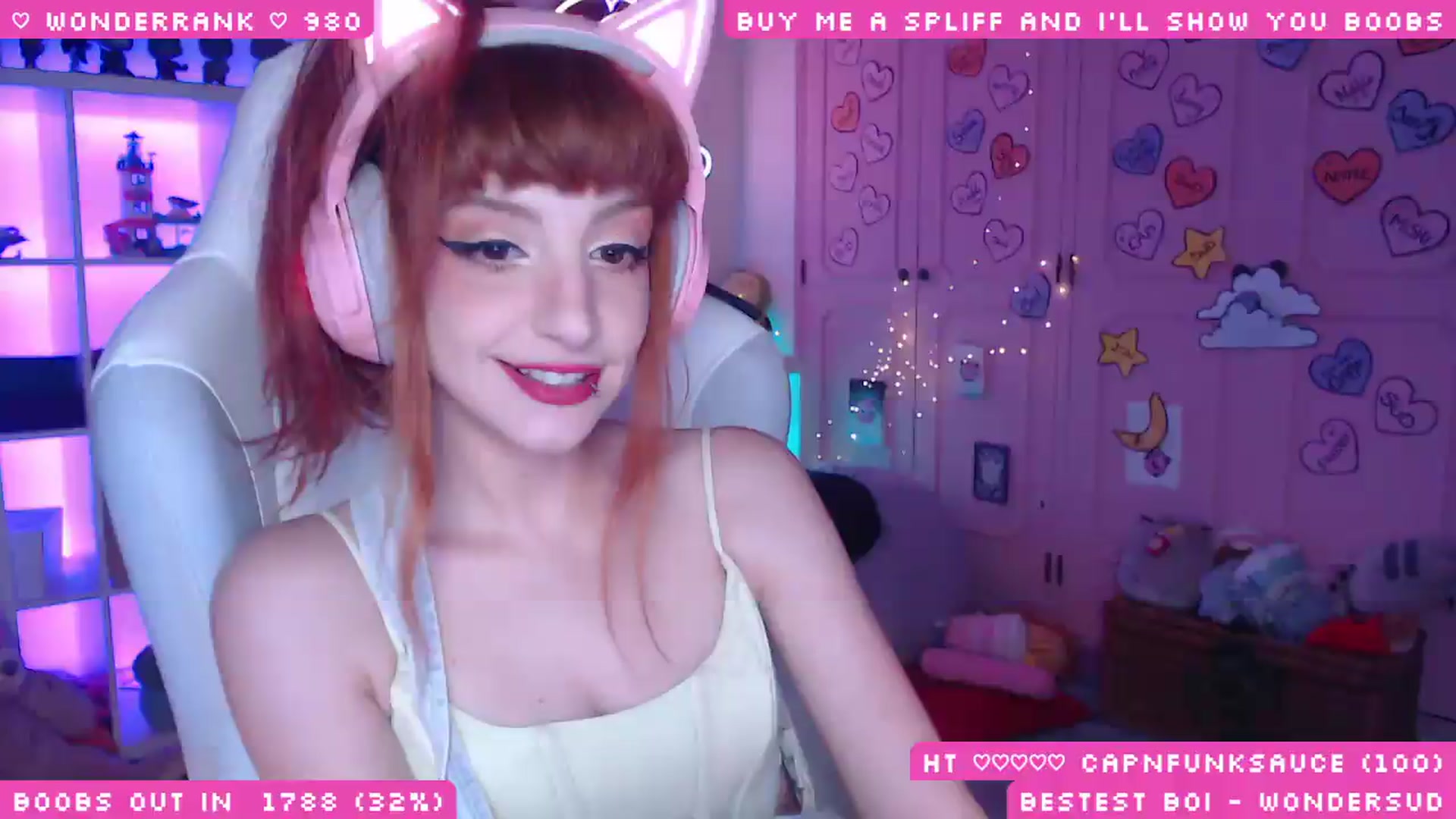 Gallery image thumbnail from WonderAna's myfreecams stream on, 08/18/2026, 03:28 image 14 of 20