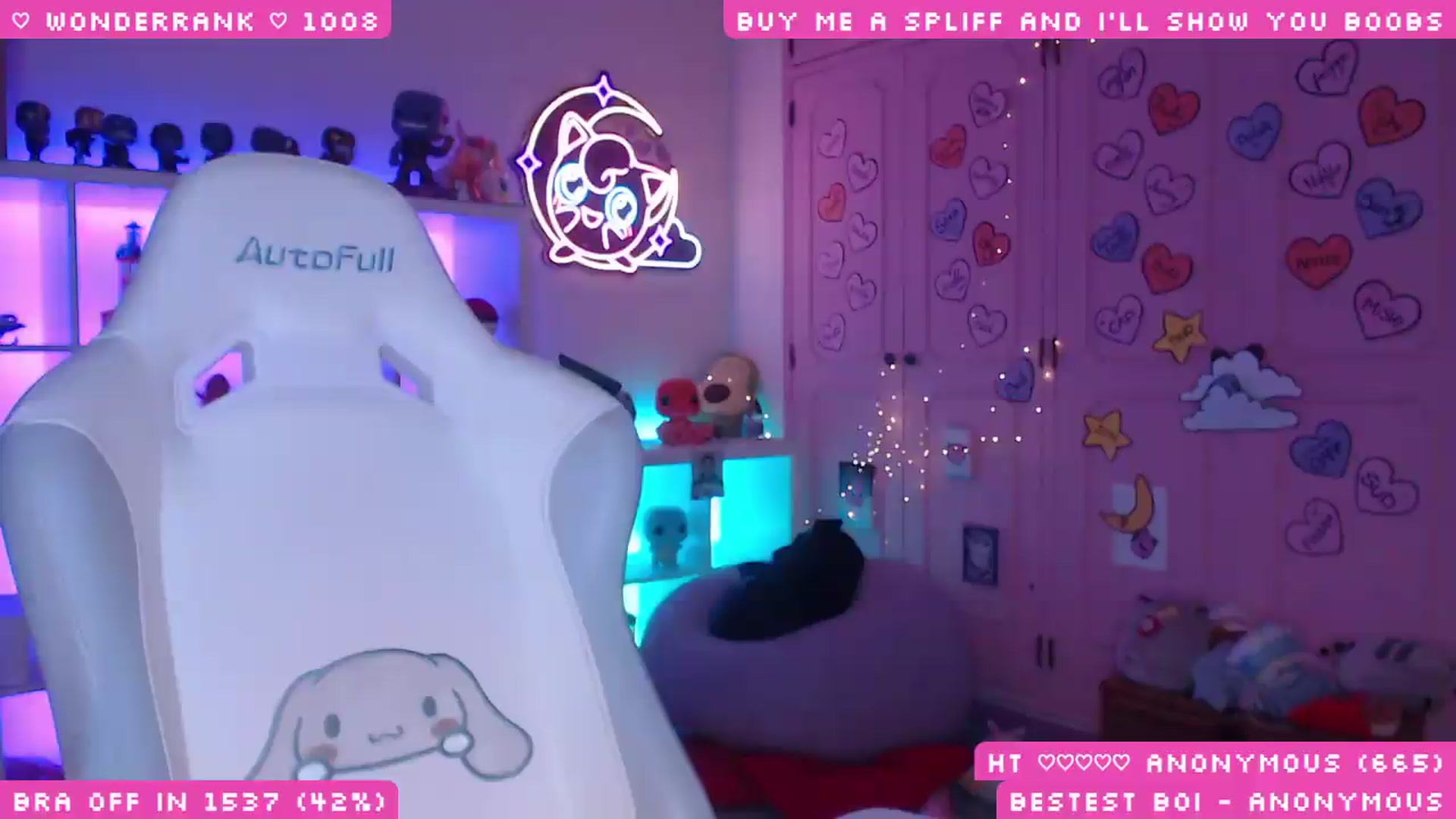 Gallery image thumbnail from WonderAna's myfreecams stream on, 08/24/2026, 24:13 image 19 of 20