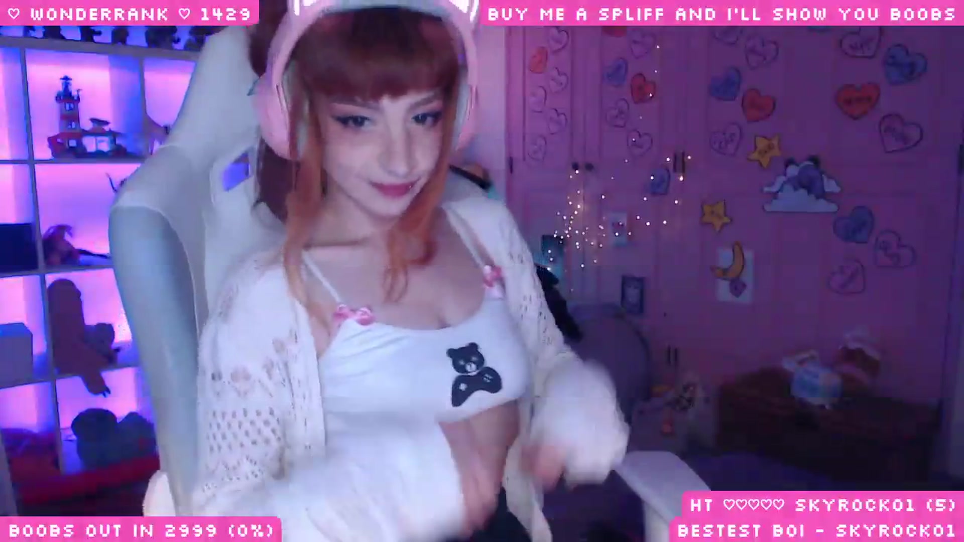 Gallery image thumbnail from WonderAna's myfreecams stream on, 09/22/2026, 24:37 image 19 of 20
