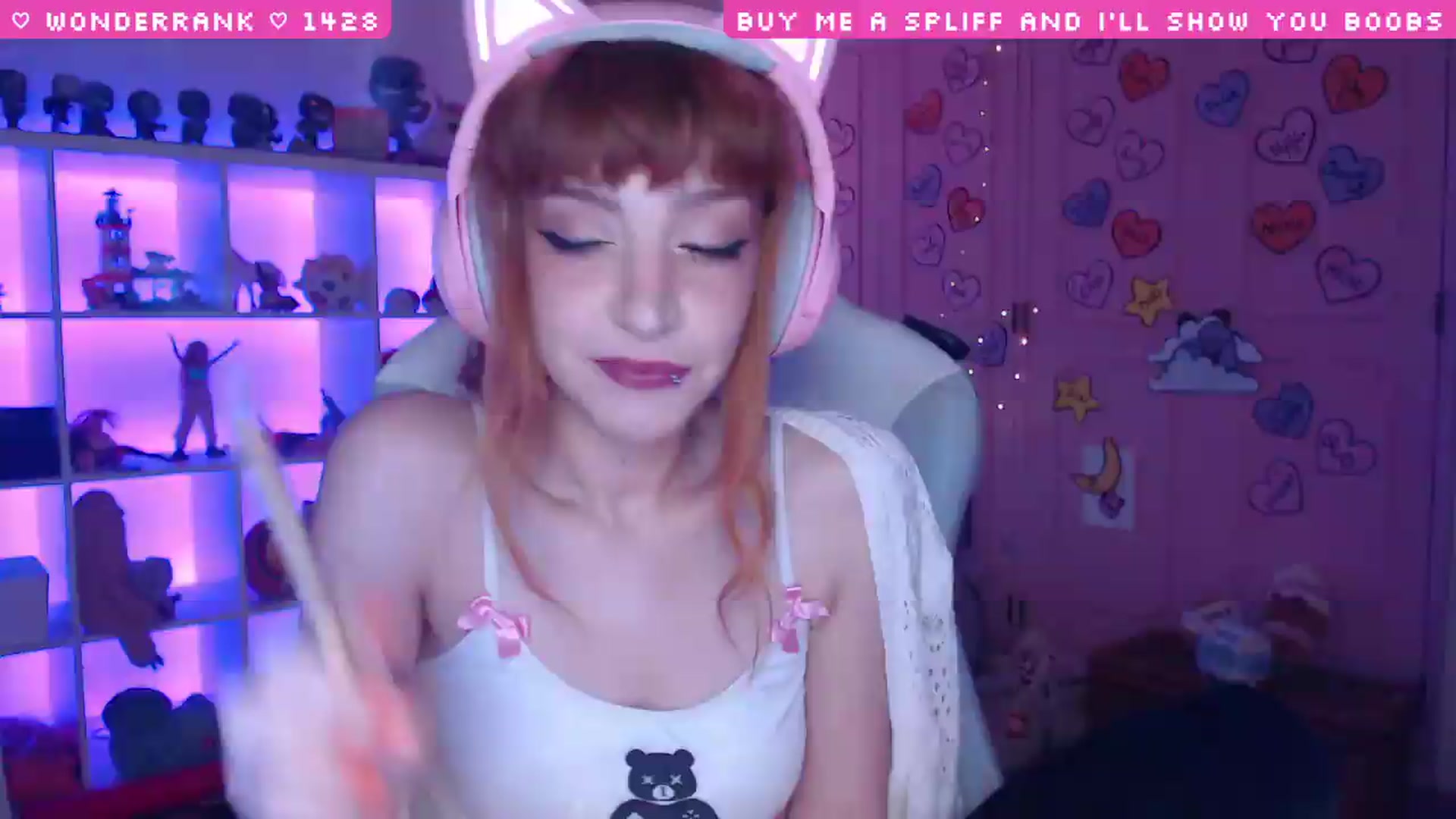 Gallery image thumbnail from WonderAna's myfreecams stream on, 09/22/2026, 24:37 image 7 of 20