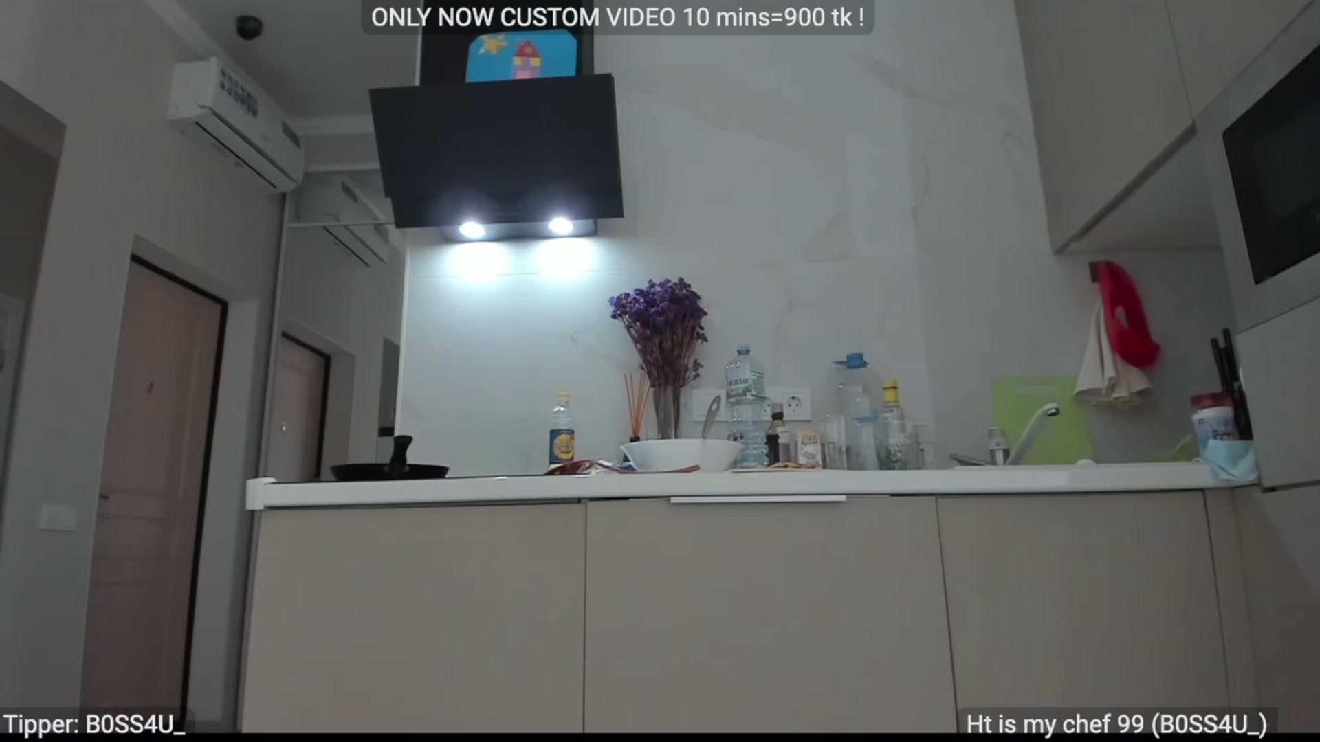 Gallery image thumbnail from WonderMama's myfreecams stream on, 11/17/2022, 11:15 image 10 of 20