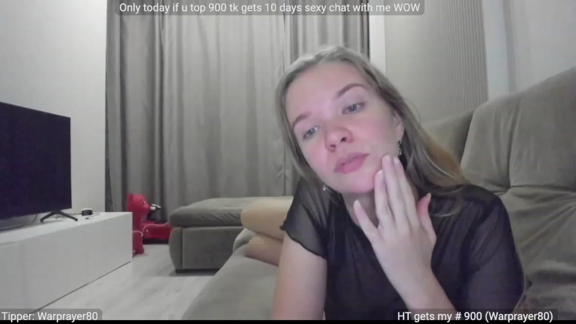 Gallery image thumbnail from WonderMama's myfreecams stream on, 11/17/2022, 20:49 image 9 of 20