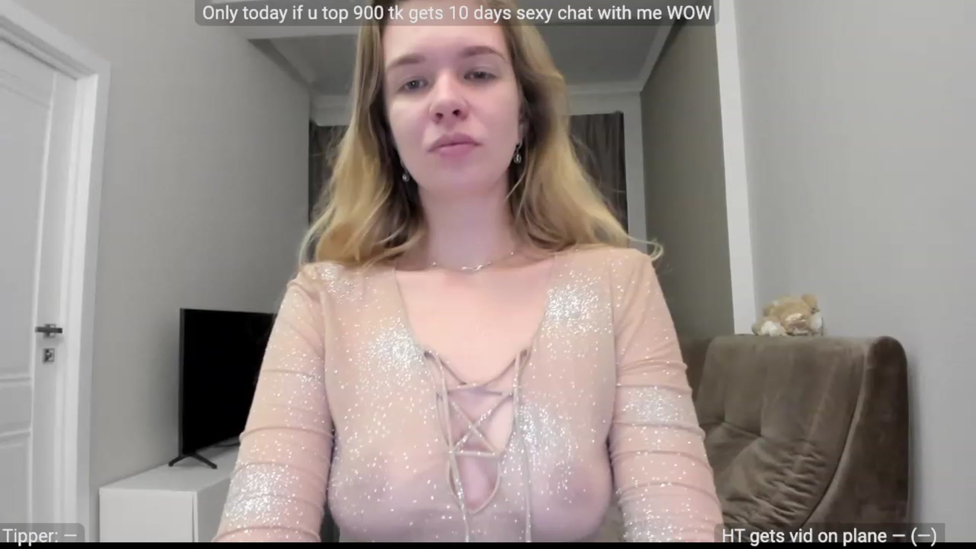 Gallery image thumbnail from WonderMama's myfreecams stream on, 11/21/2022, 19:38 image 13 of 20
