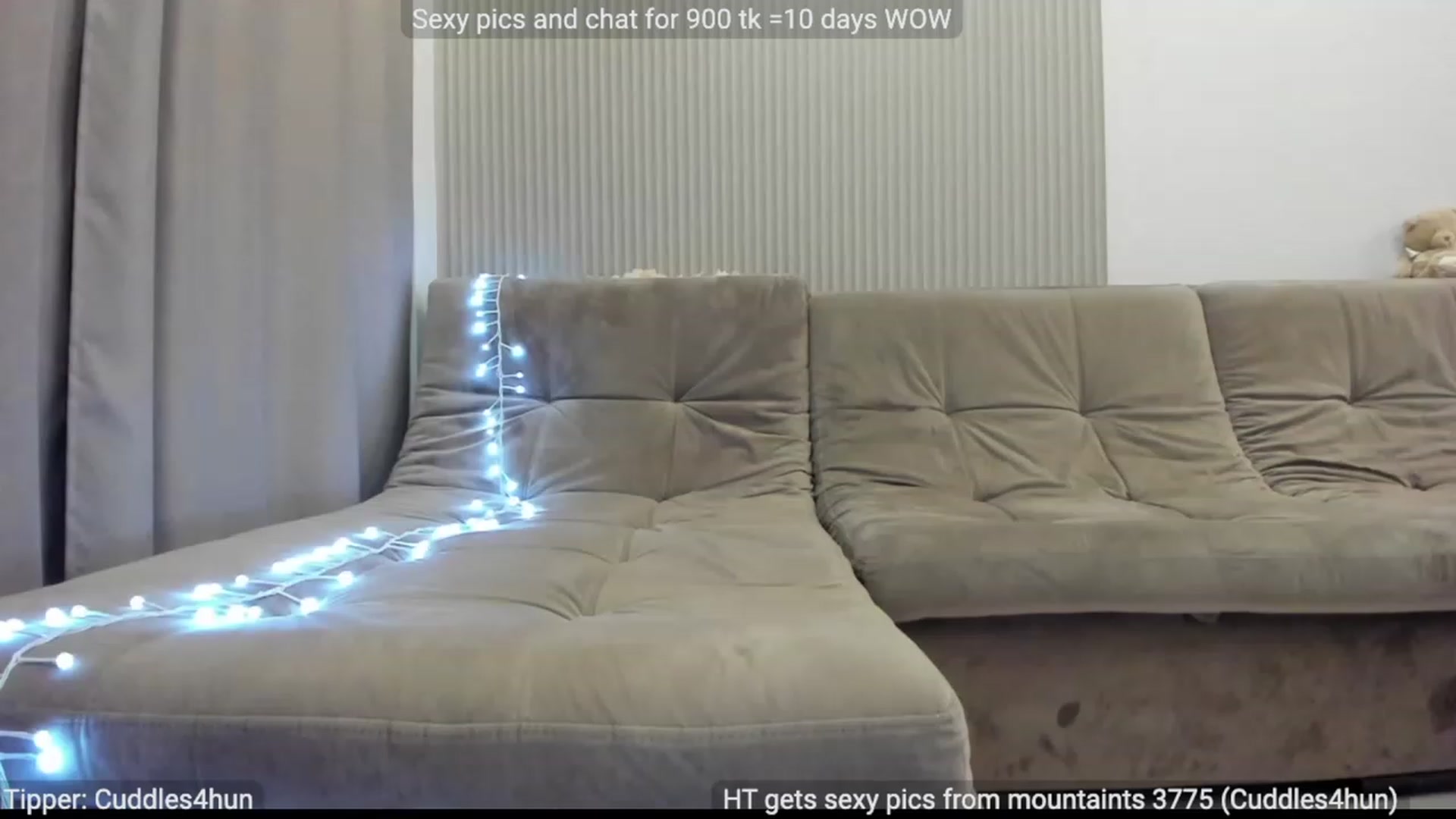 Gallery image thumbnail from WonderMama's myfreecams stream on, 12/09/2022, 21:37 image 15 of 20