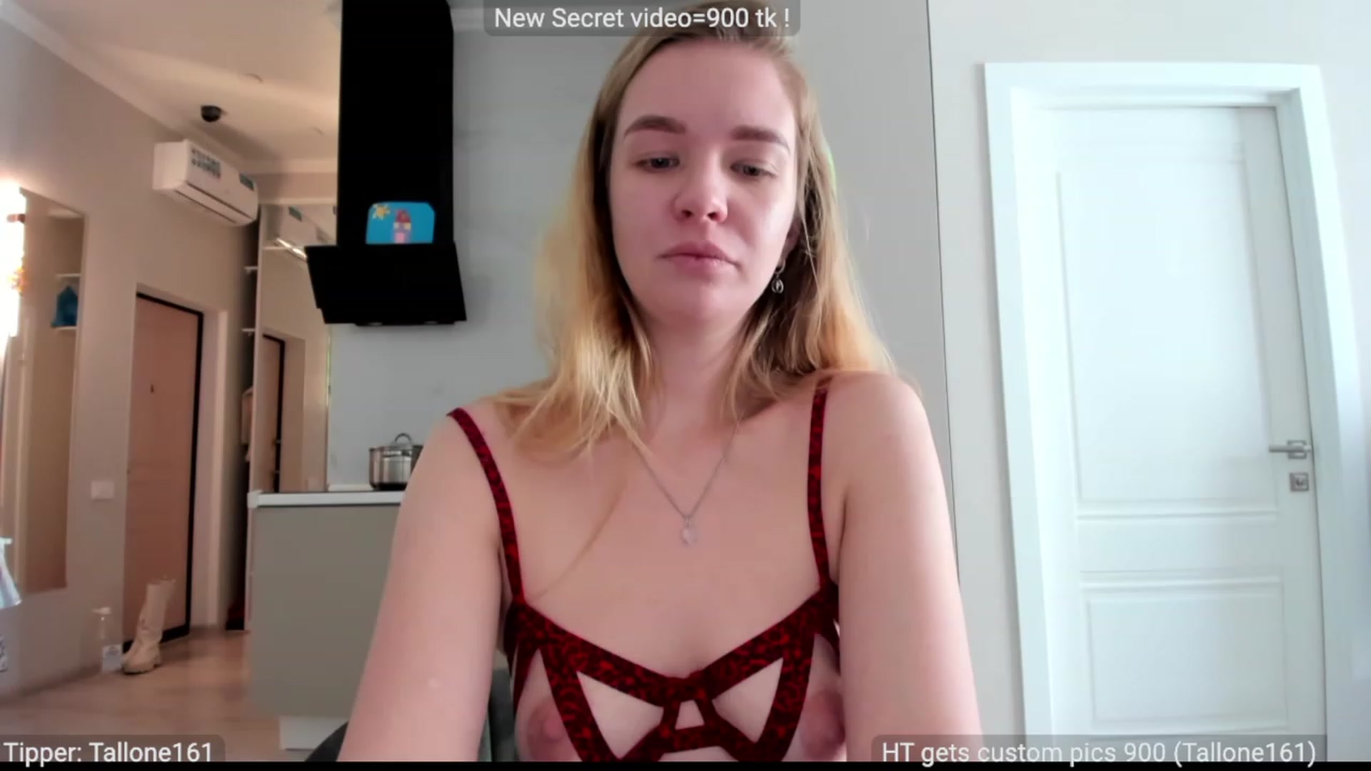 Gallery image thumbnail from WonderMama's myfreecams stream on, 01/13/2023, 10:47 image 10 of 20