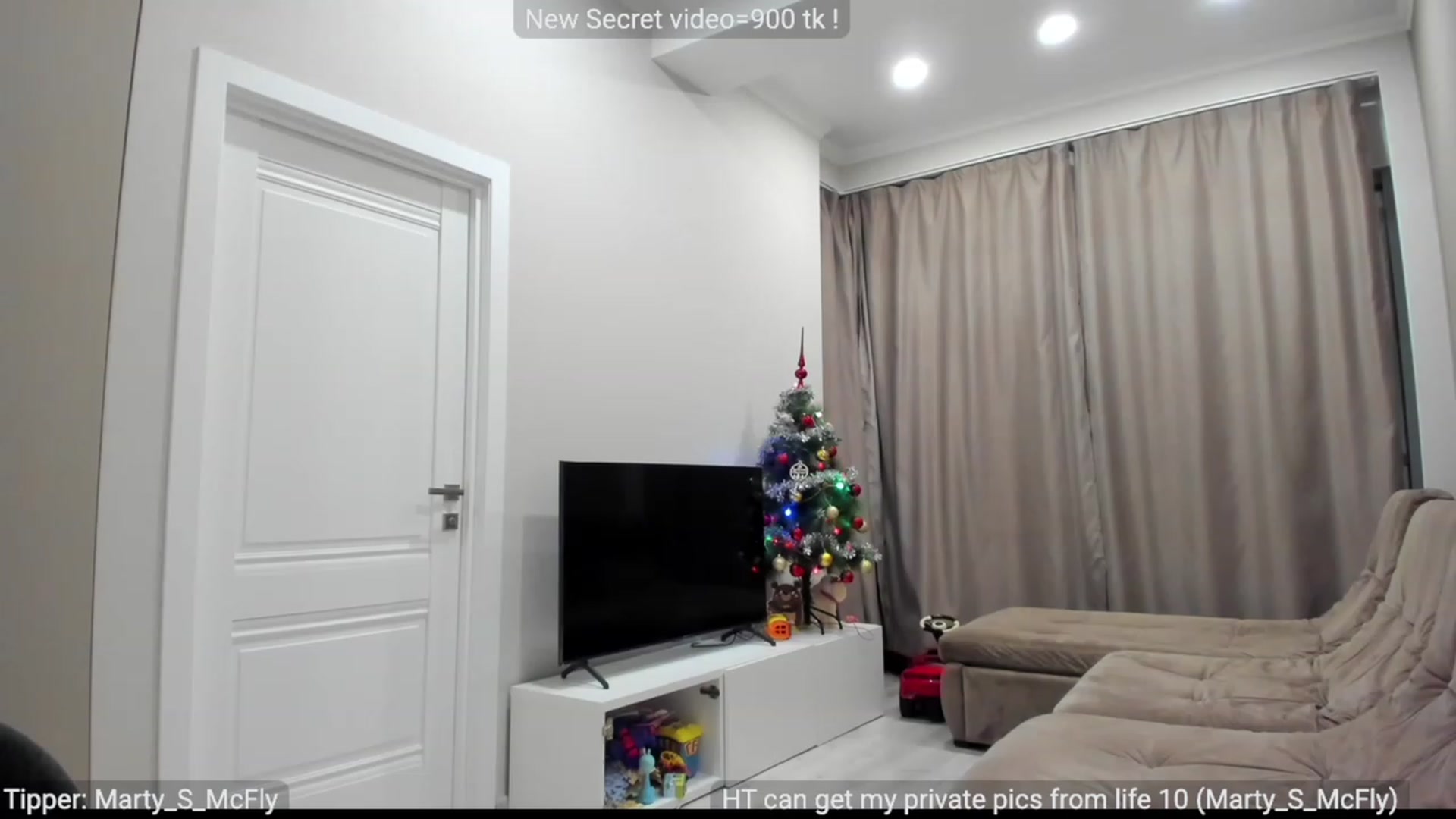 Gallery image thumbnail from WonderMama's myfreecams stream on, 01/13/2023, 18:42 image 5 of 20