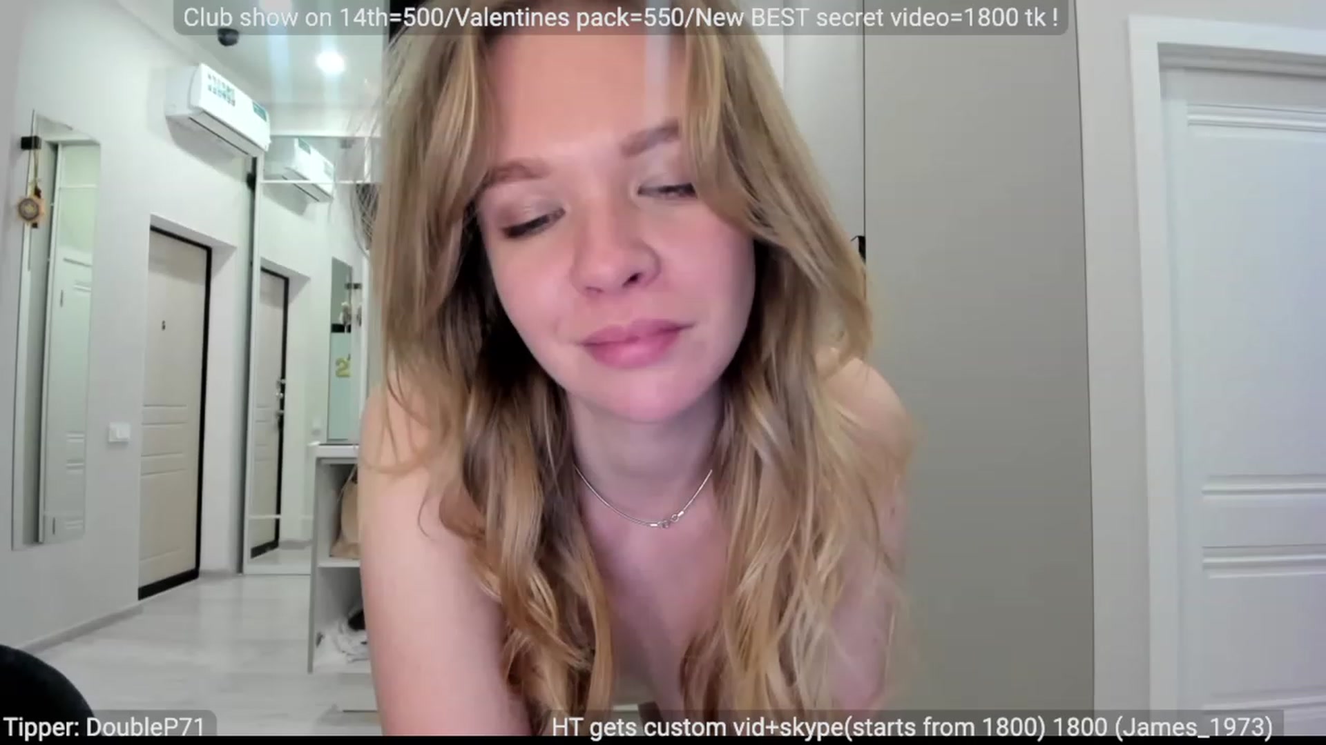 Gallery image thumbnail from WonderMama's myfreecams stream on, 02/13/2023, 22:27 image 14 of 20