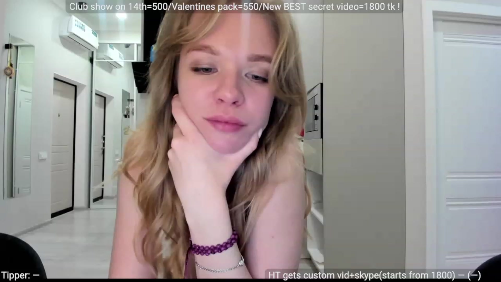 Gallery image thumbnail from WonderMama's myfreecams stream on, 02/13/2023, 22:27 image 3 of 20
