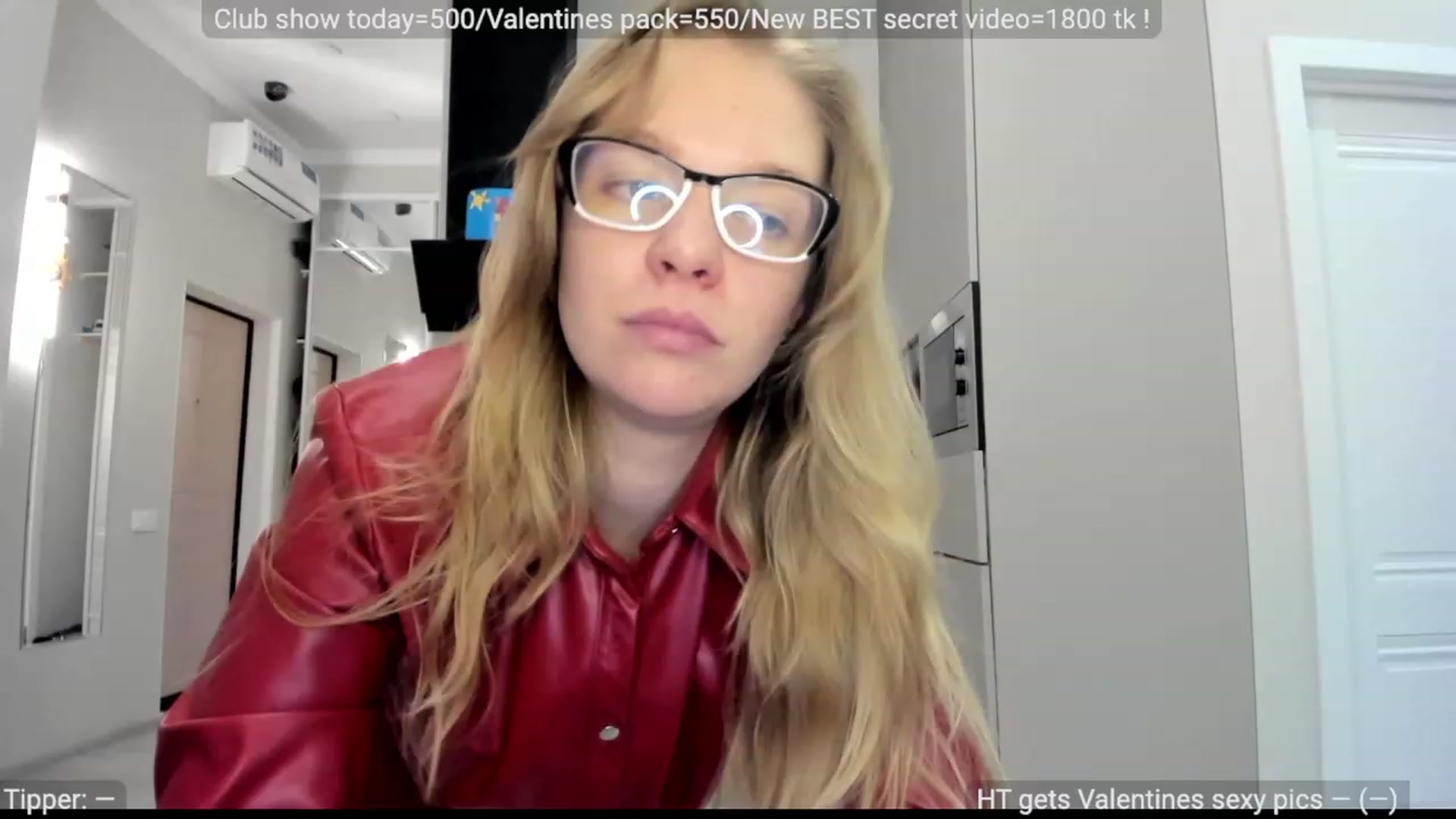 Gallery image thumbnail from WonderMama's myfreecams stream on, 02/18/2023, 16:02 image 6 of 20