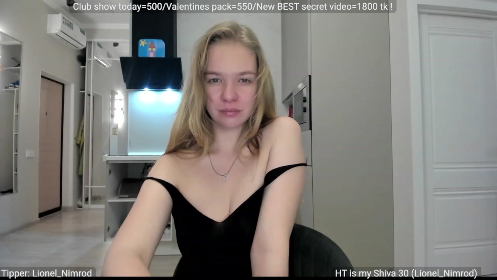 Gallery image thumbnail from WonderMama's myfreecams stream on, 02/18/2023, 21:46 image 12 of 20