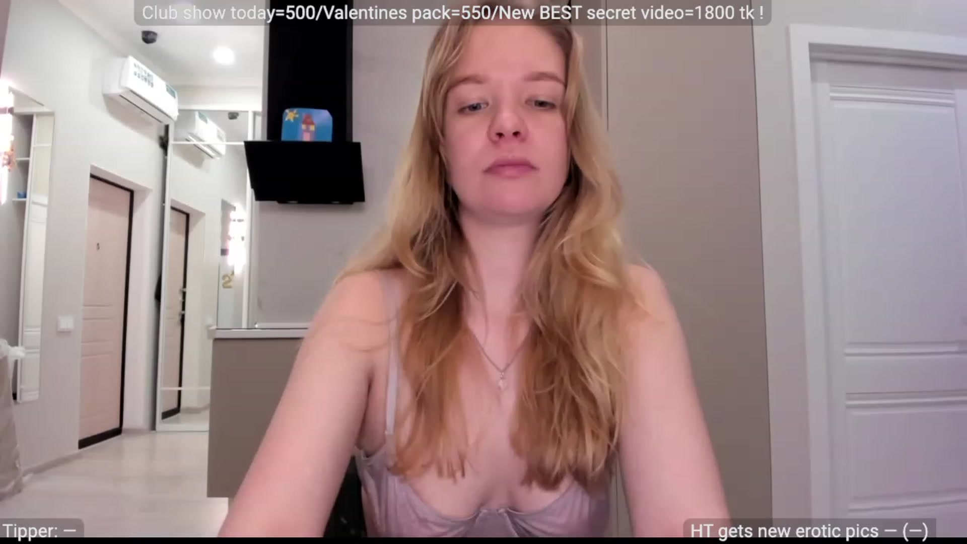 Gallery image thumbnail from WonderMama's myfreecams stream on, 02/22/2023, 16:38 image 7 of 20