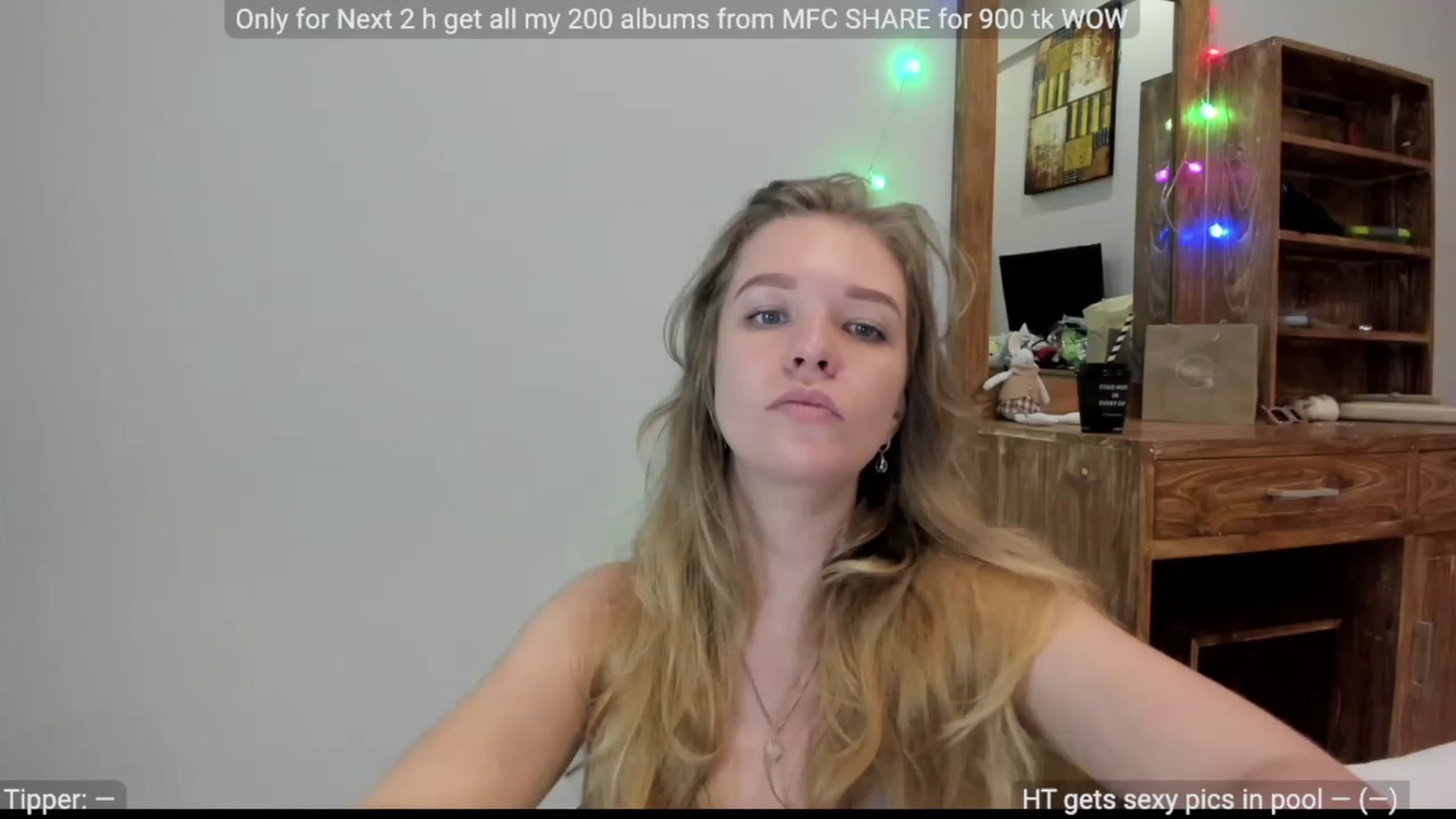 Gallery image thumbnail from WonderMama's myfreecams stream on, 03/27/2023, 02:52 image 7 of 20