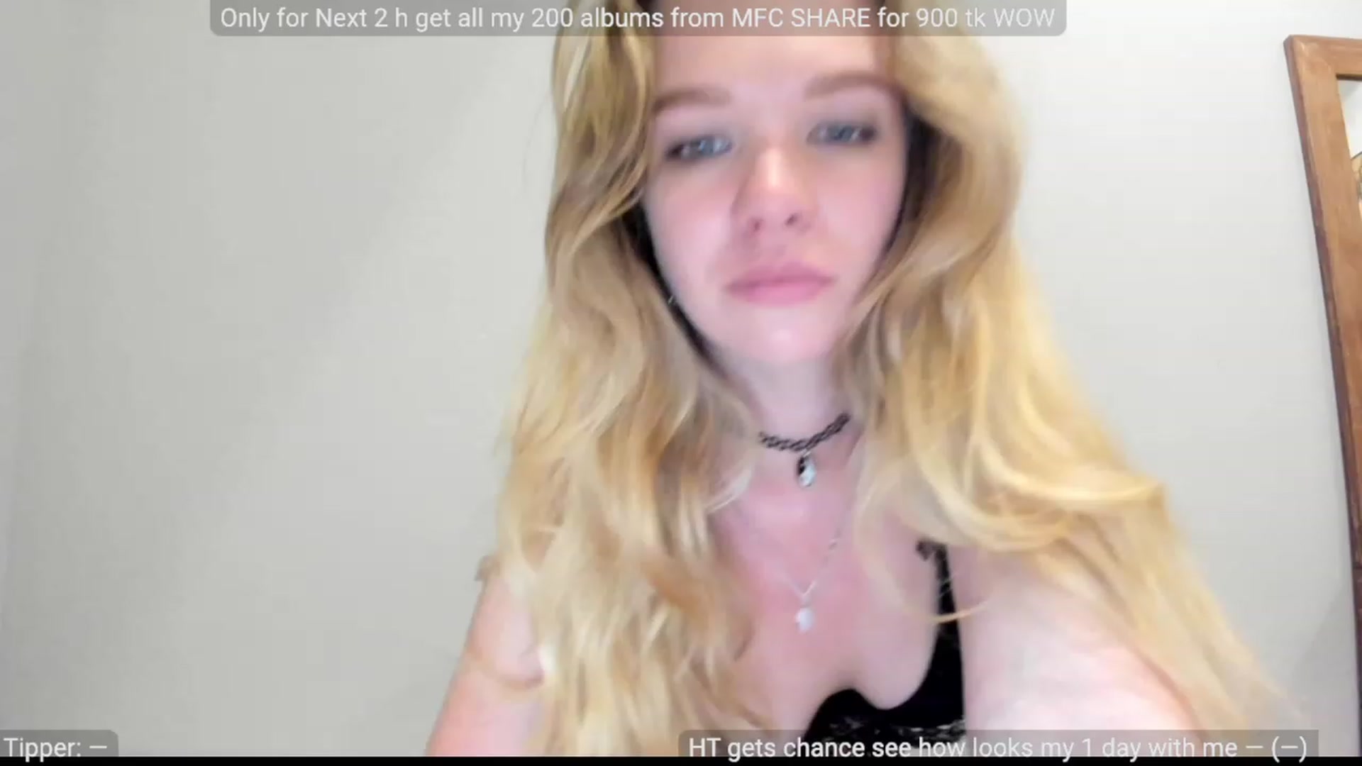 Gallery image thumbnail from WonderMama's myfreecams stream on, 03/31/2023, 04:13 image 5 of 20