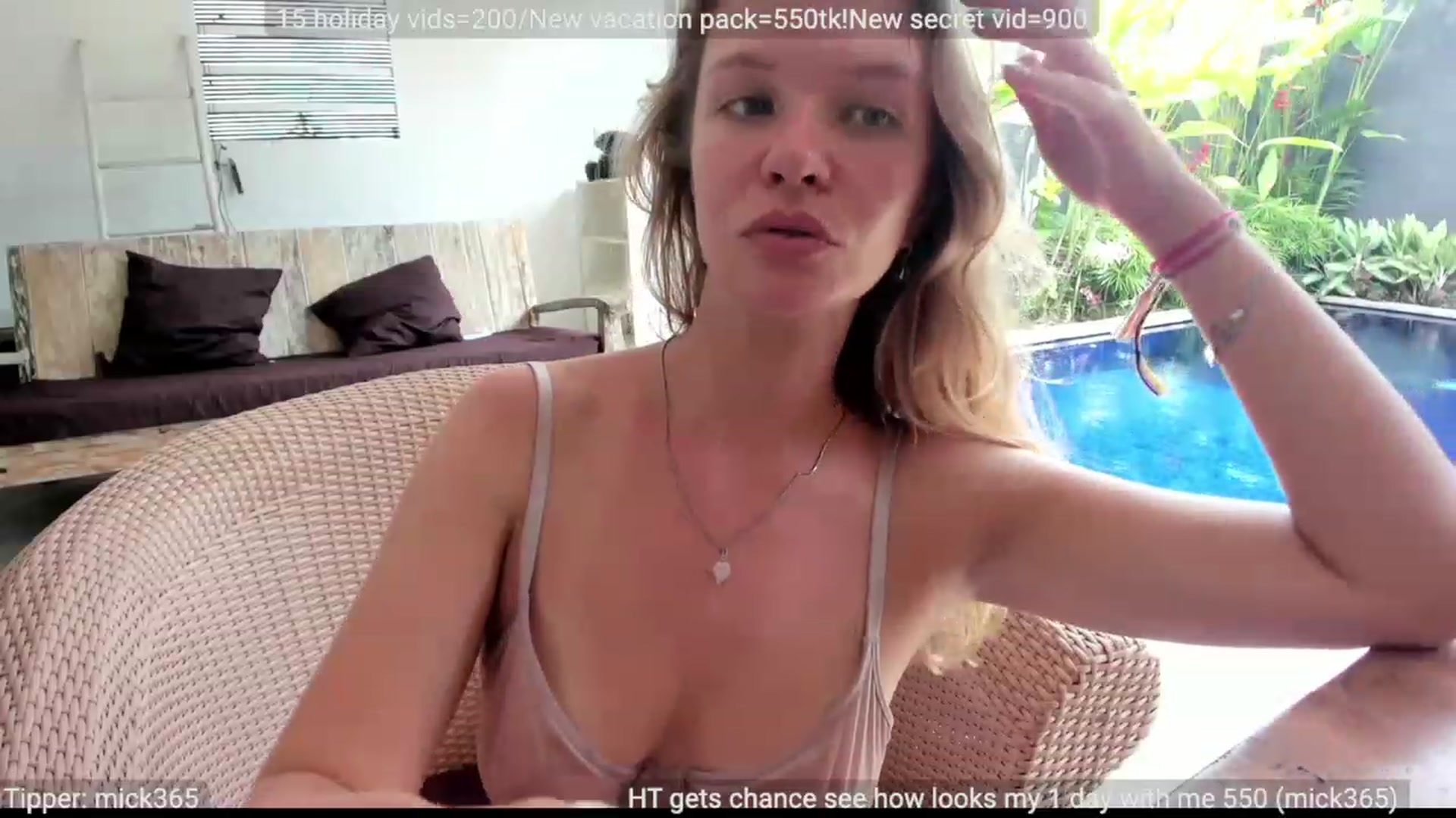 Gallery image thumbnail from WonderMama's myfreecams stream on, 04/03/2023, 07:16 image 7 of 20